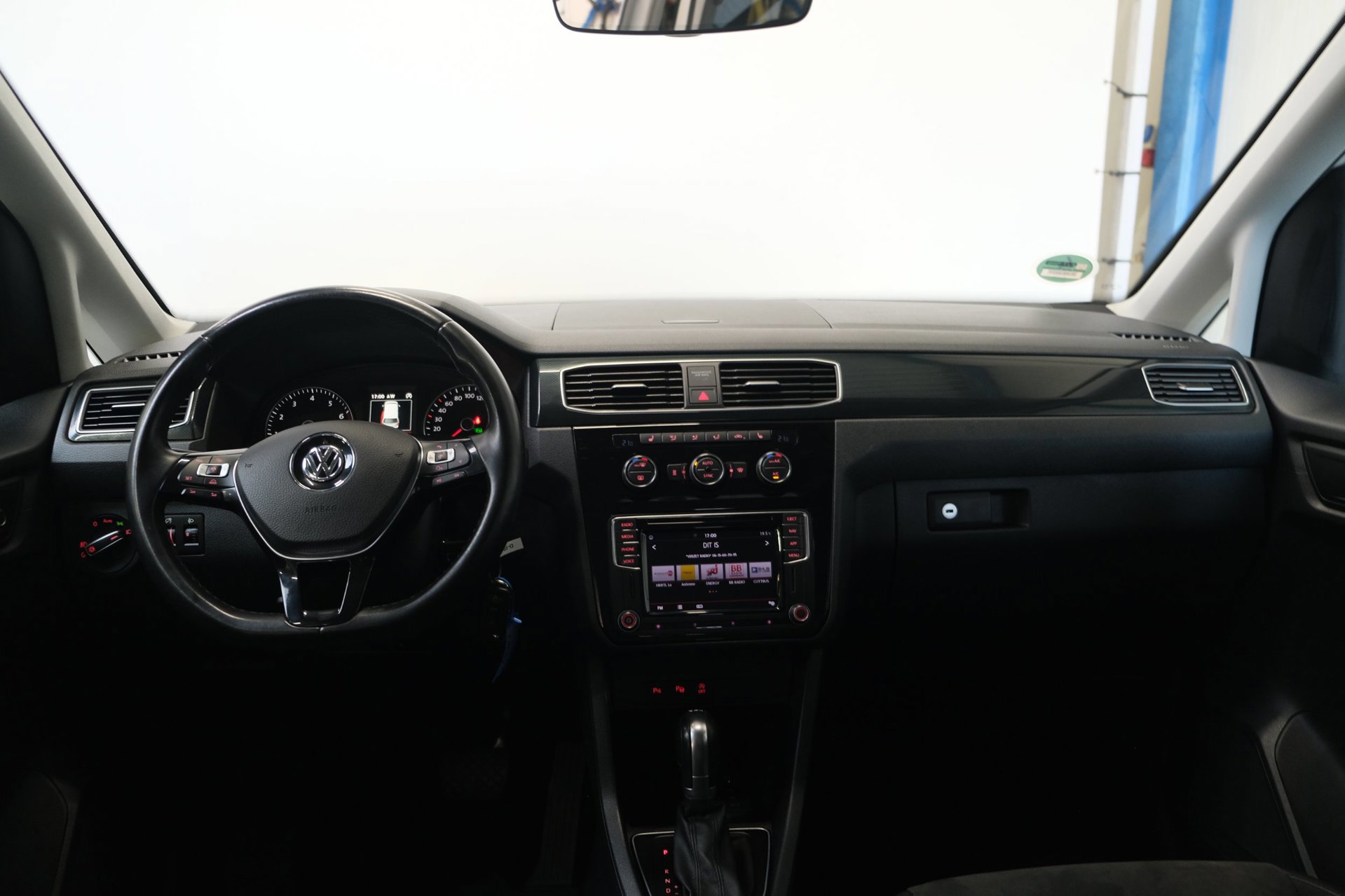 Volkswagen Caddy Maxi 1.4 TSI Highline 7p (2020), foto 23
