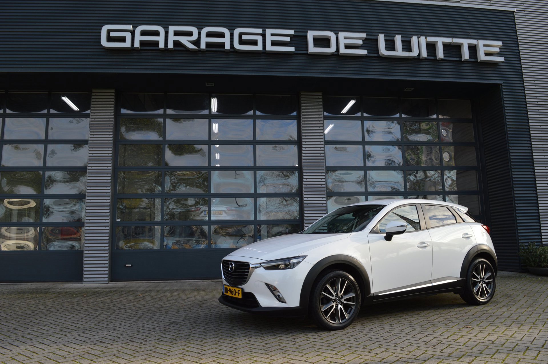 Mazda CX-3 2.0 SkyActiv-G 120 GT-M Line (2017), foto 1