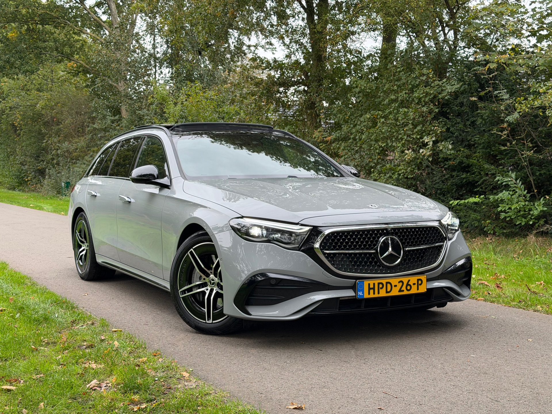 Mercedes-Benz E-klasse Estate 300 de 4MATIC AMG Line (2024), foto 7