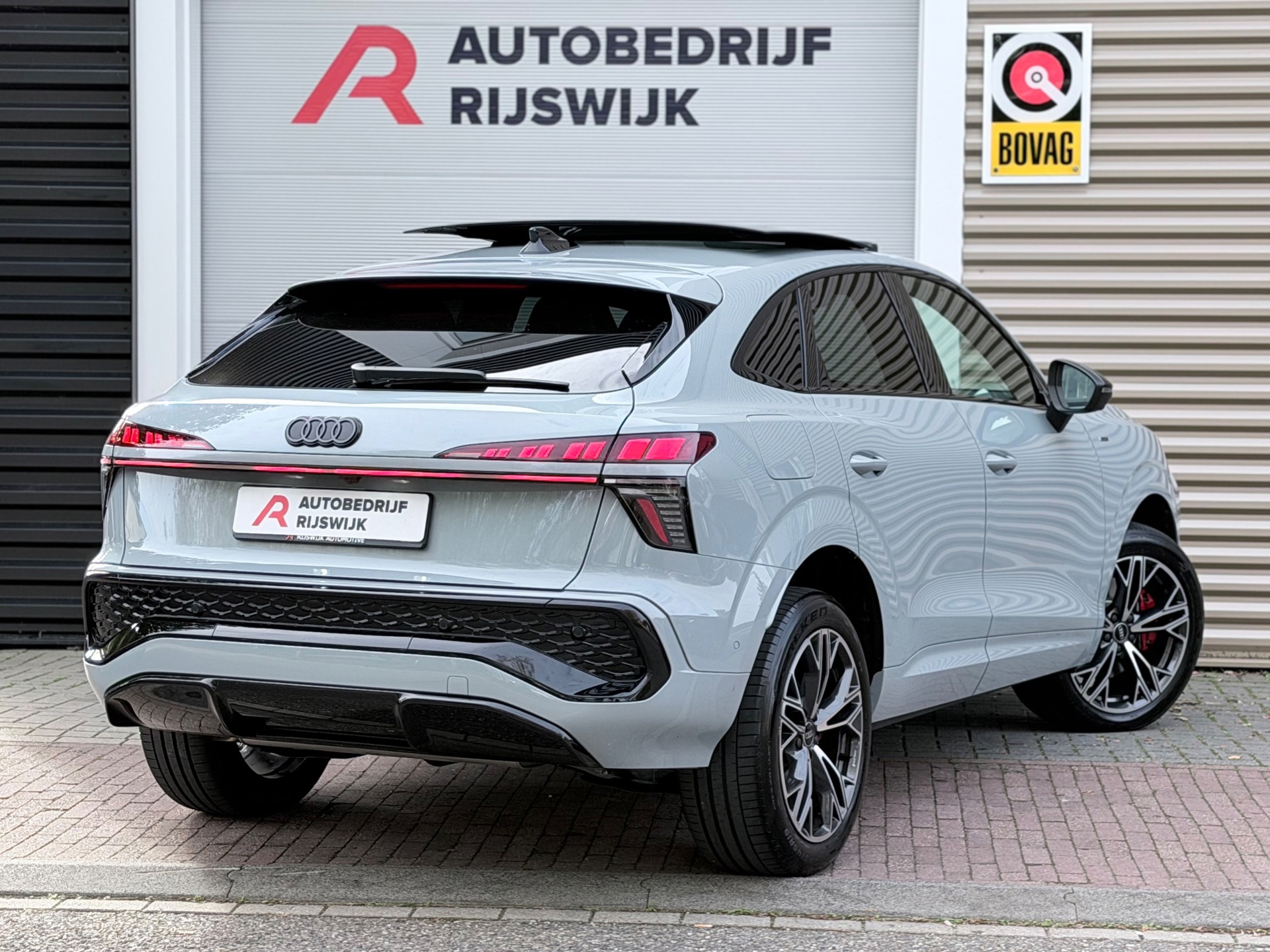 Audi Q3 Sportback 1.5 e-hybrid S edition (2026), foto 4