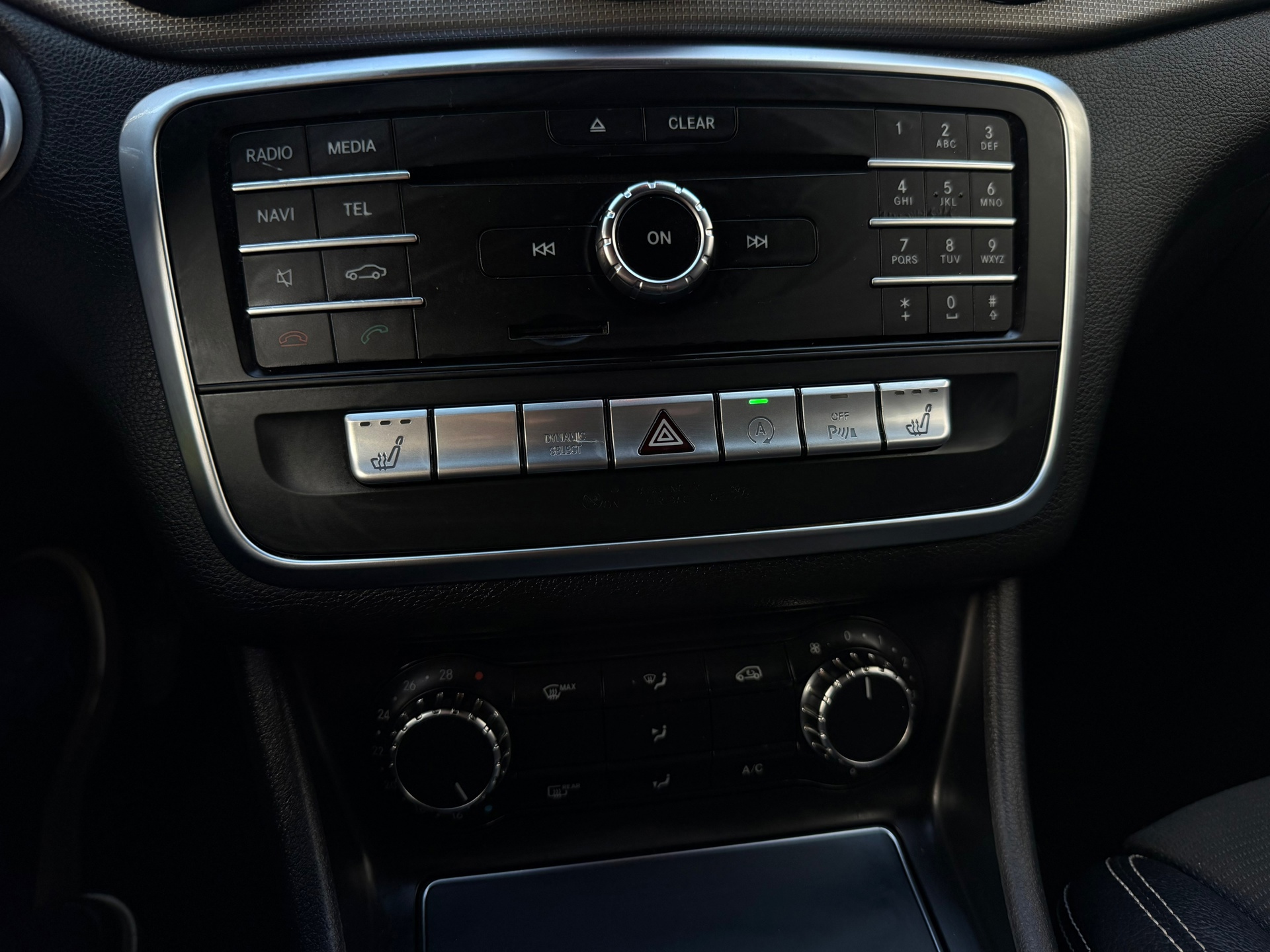 Mercedes-Benz CLA-klasse 180 Business Solution (2018), foto 17