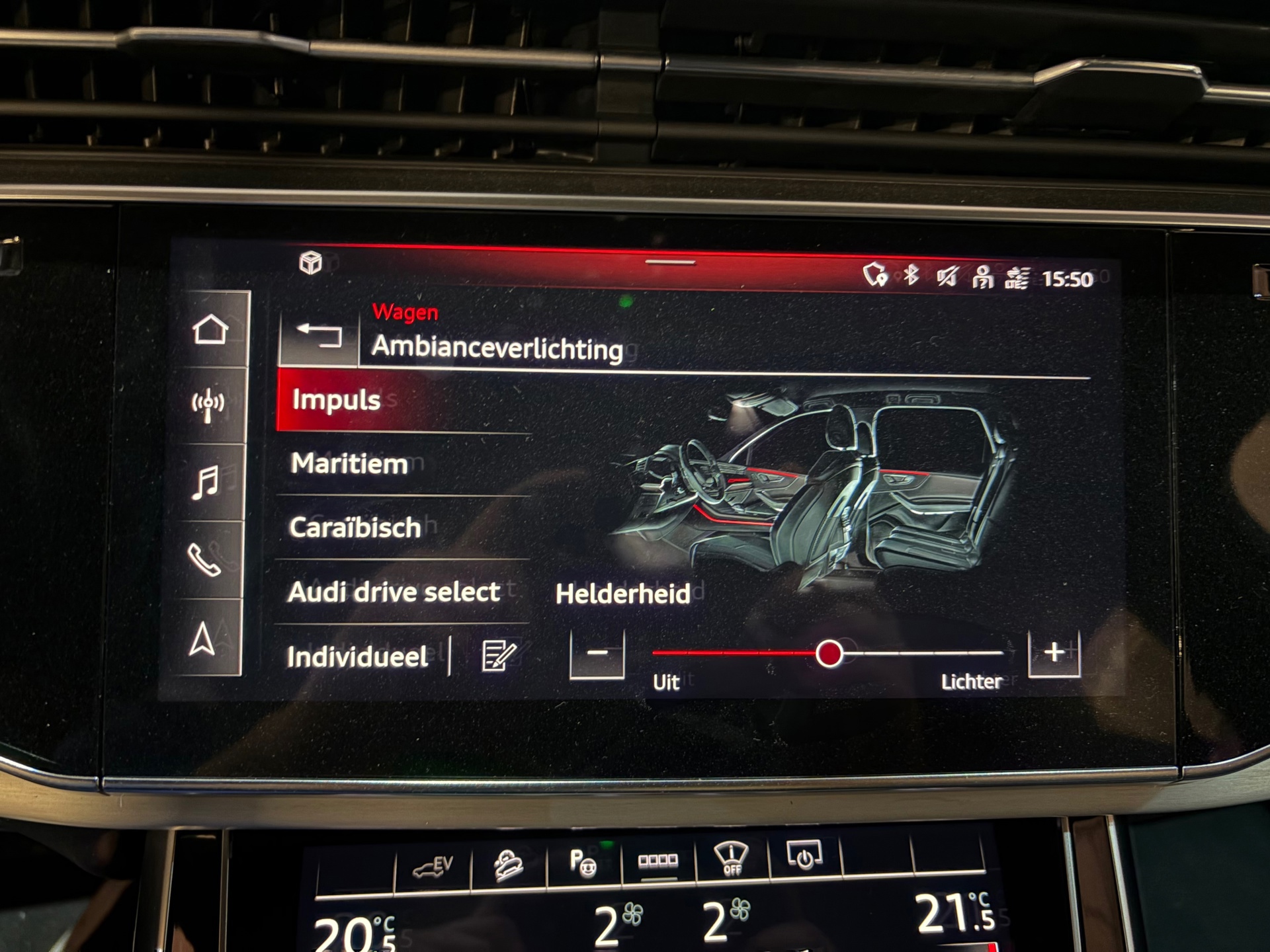 Audi Q7 60 TFSI e quattro Competition Panoroma dak RS (2021), foto 32