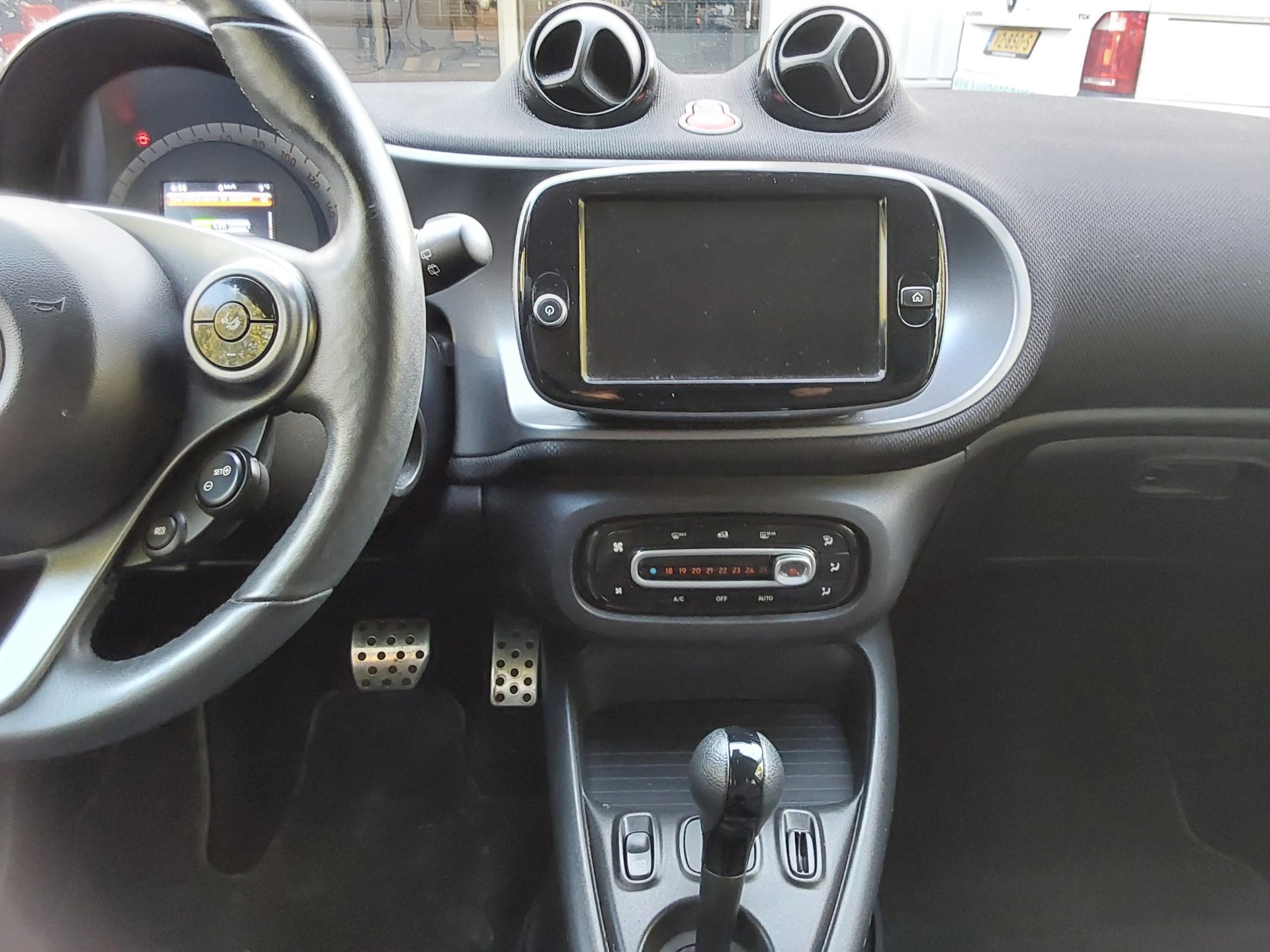 Smart Forfour EQ Comfort 18 kWh (2021), foto 8