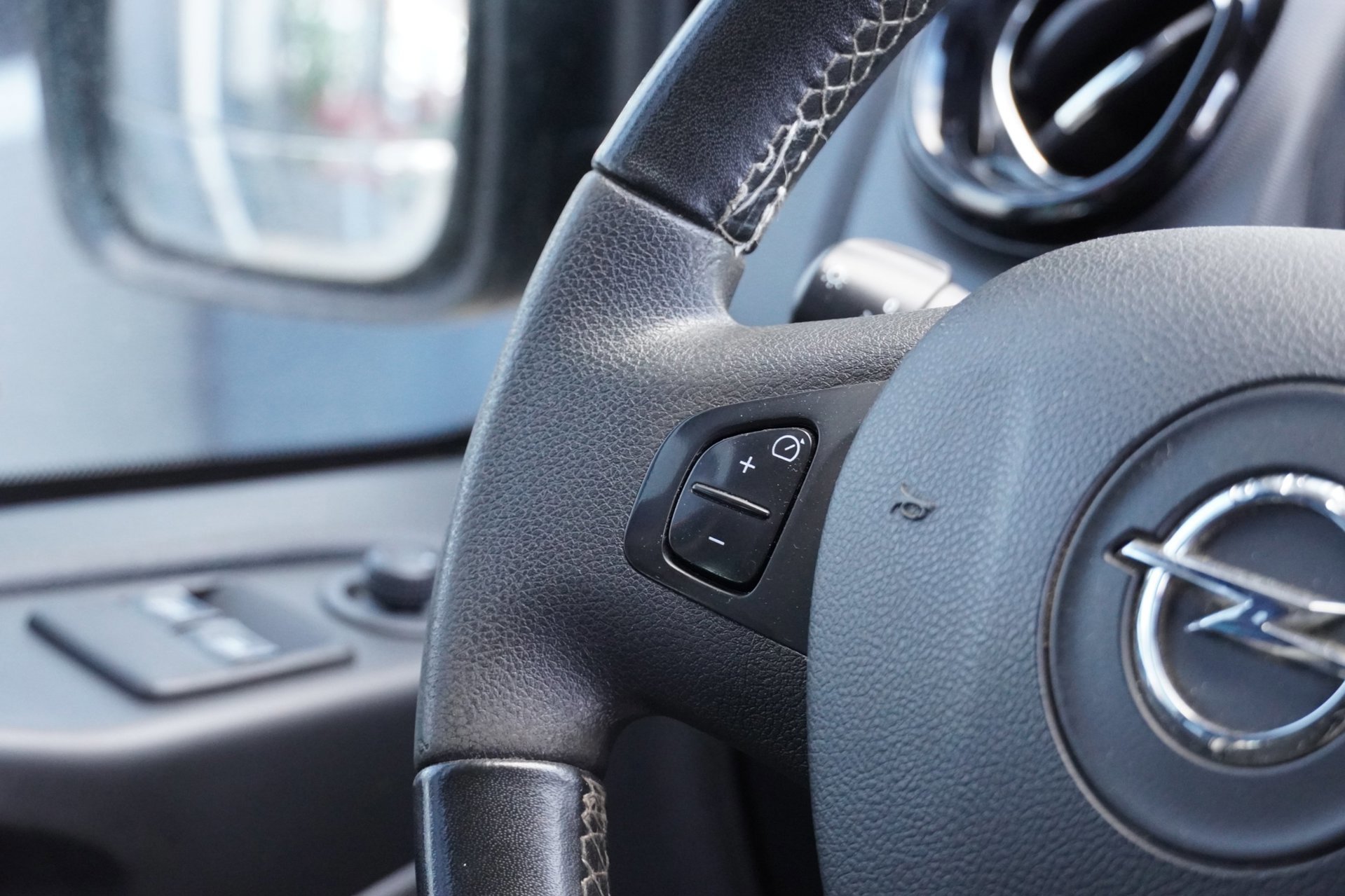 Opel Vivaro 1.6 CDTI L1H1 DC Sport (2016), foto 14