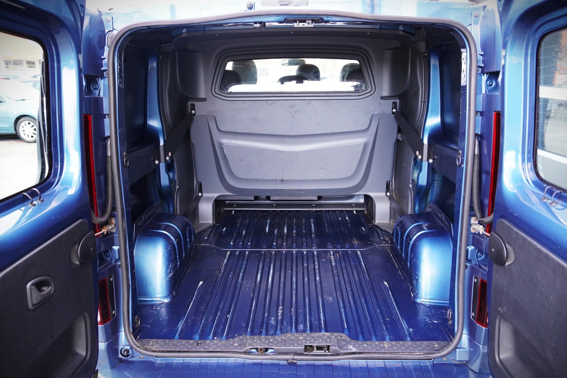 Opel Vivaro 1.6 CDTI L1H1 DC Sport (2016), foto 19