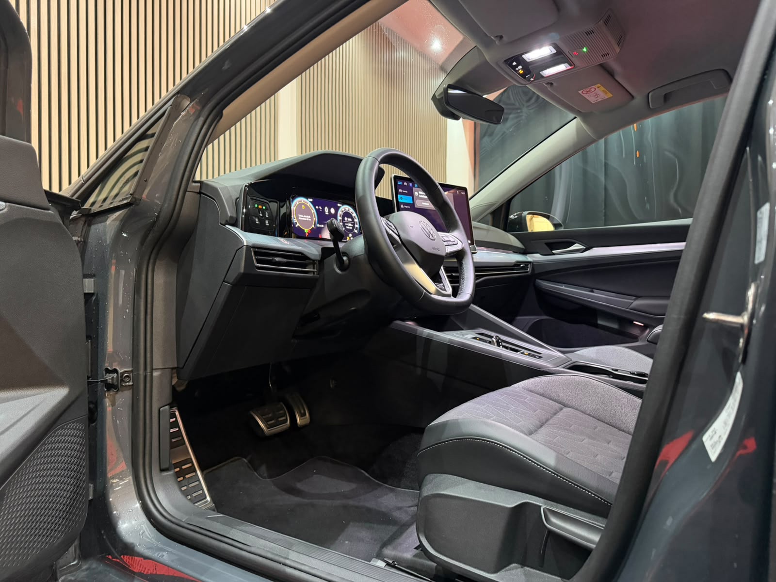 Volkswagen Golf 8.5 1.5 eTSI Life Edition 2025 Face lift Goal (2025), foto 14
