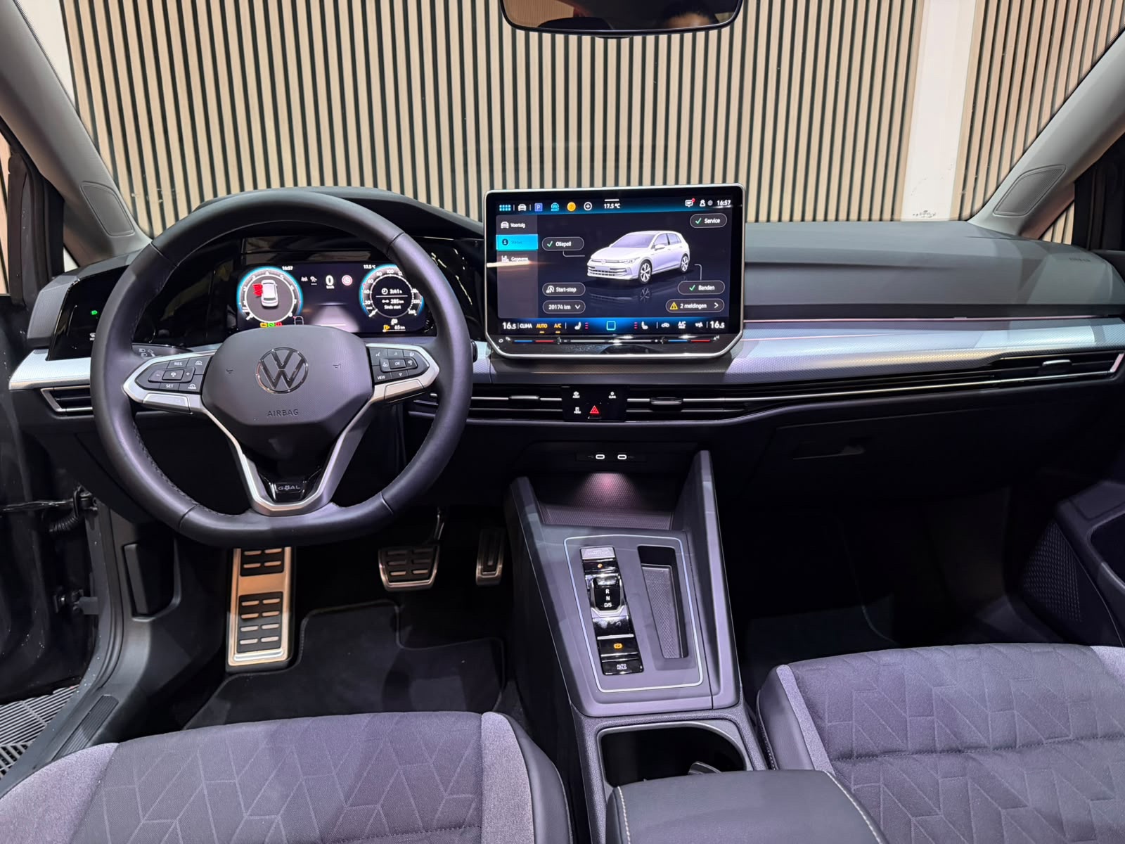 Volkswagen Golf 8.5 1.5 eTSI Life Edition 2025 Face lift Goal (2025), foto 16