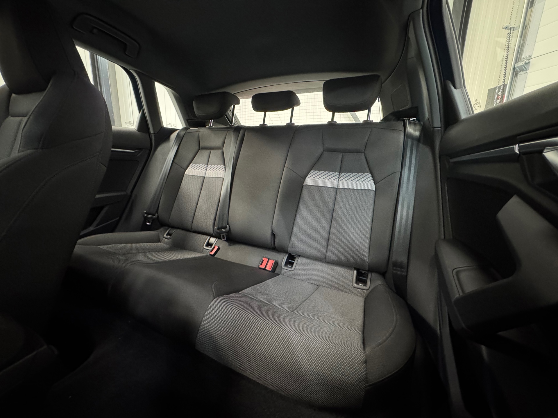 Audi A3 Sportback 35 TFSI Business edition Mild Hybride (2021), foto 32
