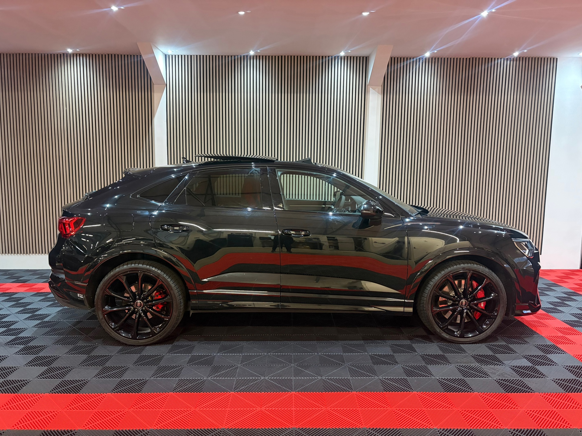Audi Q3 Sportback TFSI RS 400 pk (2024), foto 4