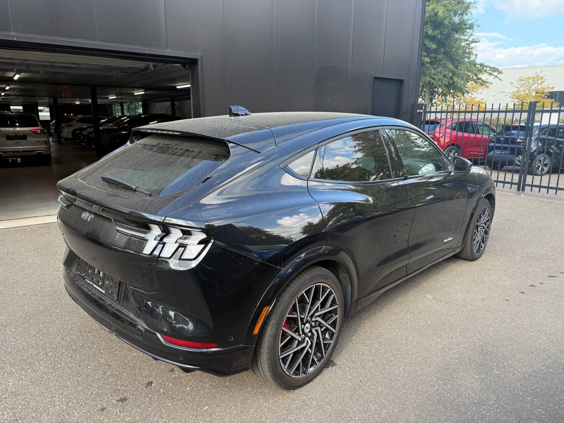 Ford Mustang Mach-E GT Ext 487PK AWD 98 kWh (2024), foto 2