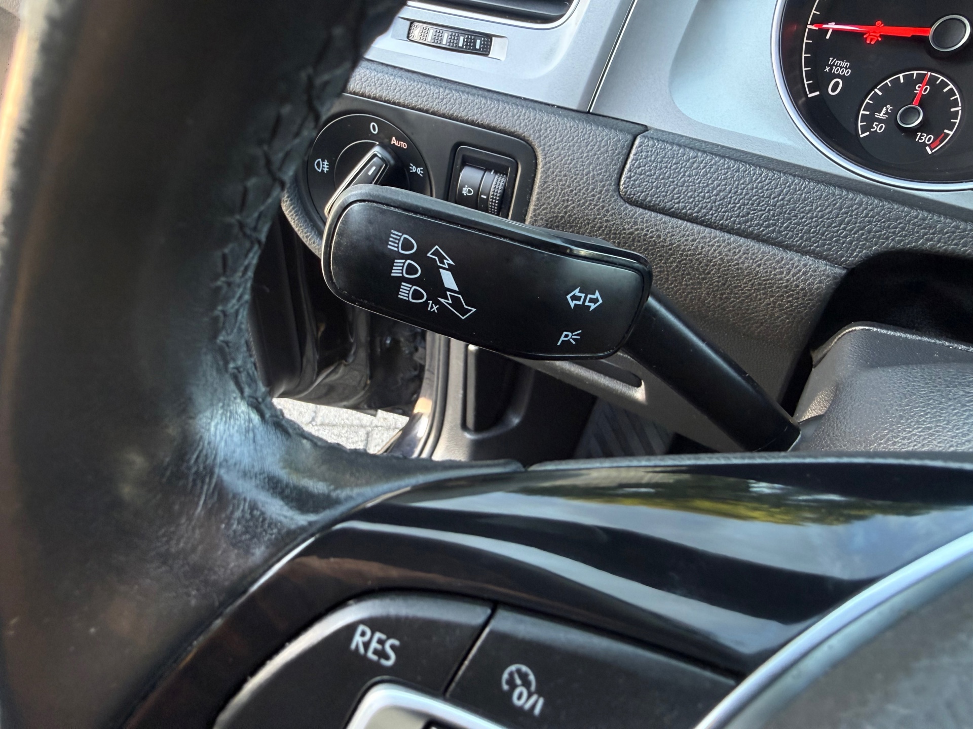 Volkswagen Golf 1.0 TSI Connected Series (2016), foto 15