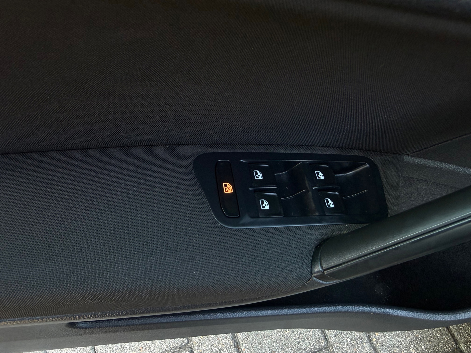 Volkswagen Golf 1.0 TSI Connected Series (2016), foto 22