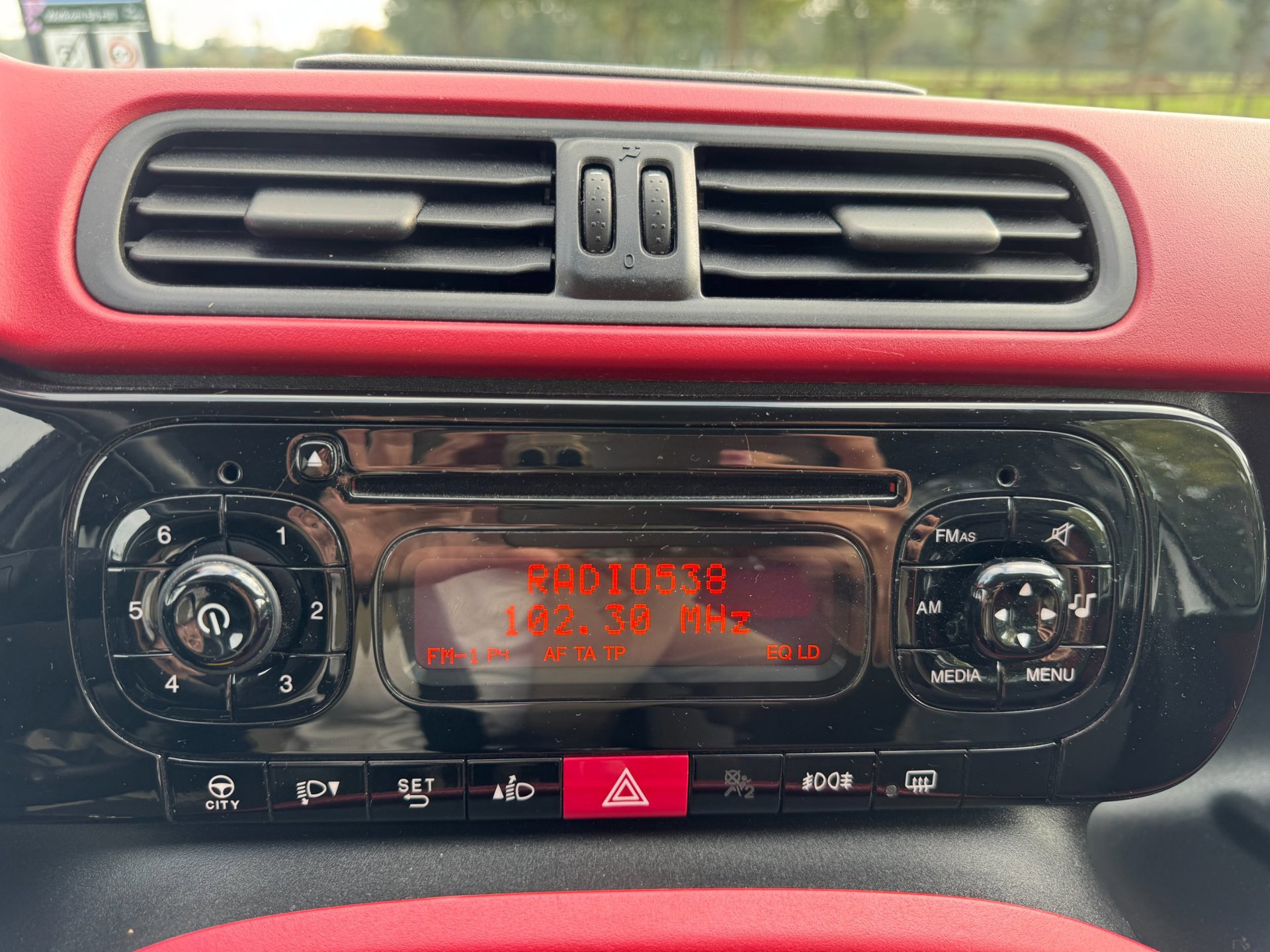 Fiat Panda 1.2 Lounge (2016), foto 15