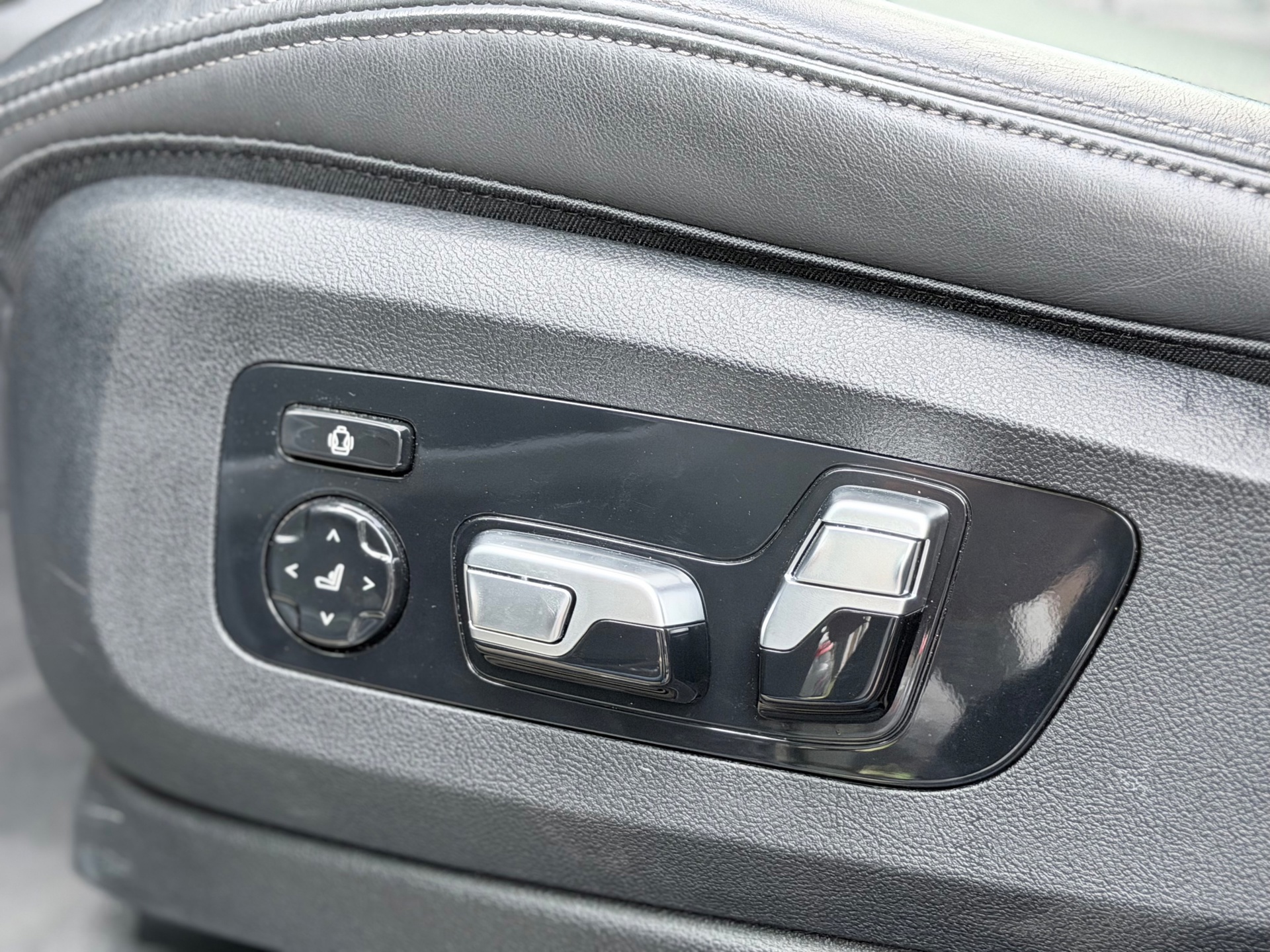 BMW X5 XDrive45e High Executive (2022), foto 11