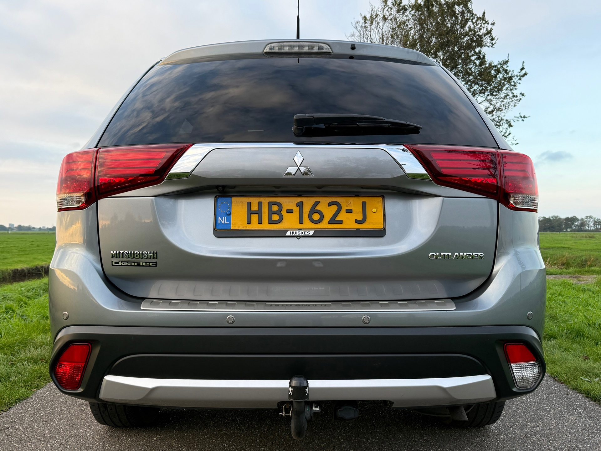 Mitsubishi Outlander 2.0 Instyle 4WD (2016), foto 22