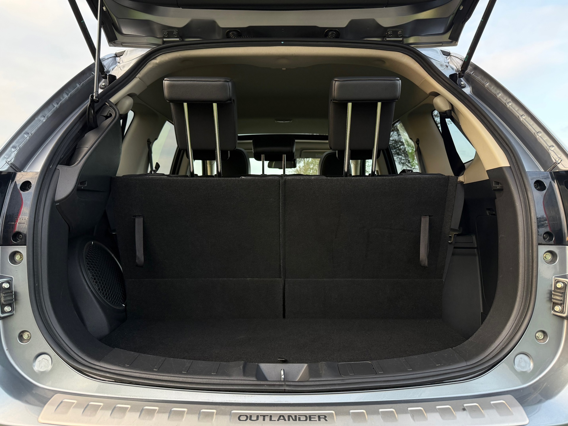 Mitsubishi Outlander 2.0 Instyle 4WD (2016), foto 23