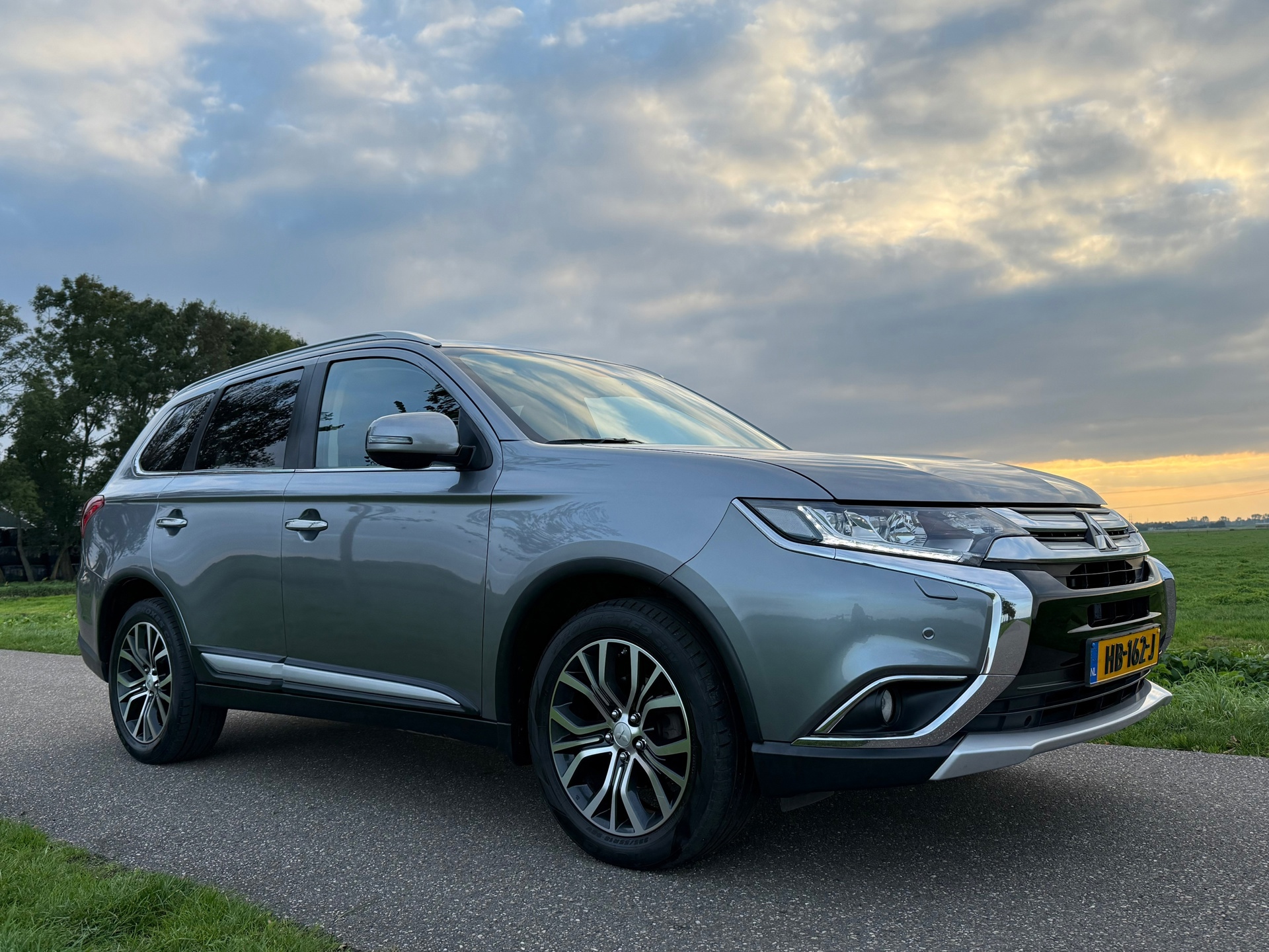 Mitsubishi Outlander 2.0 Instyle 4WD (2016), foto 36