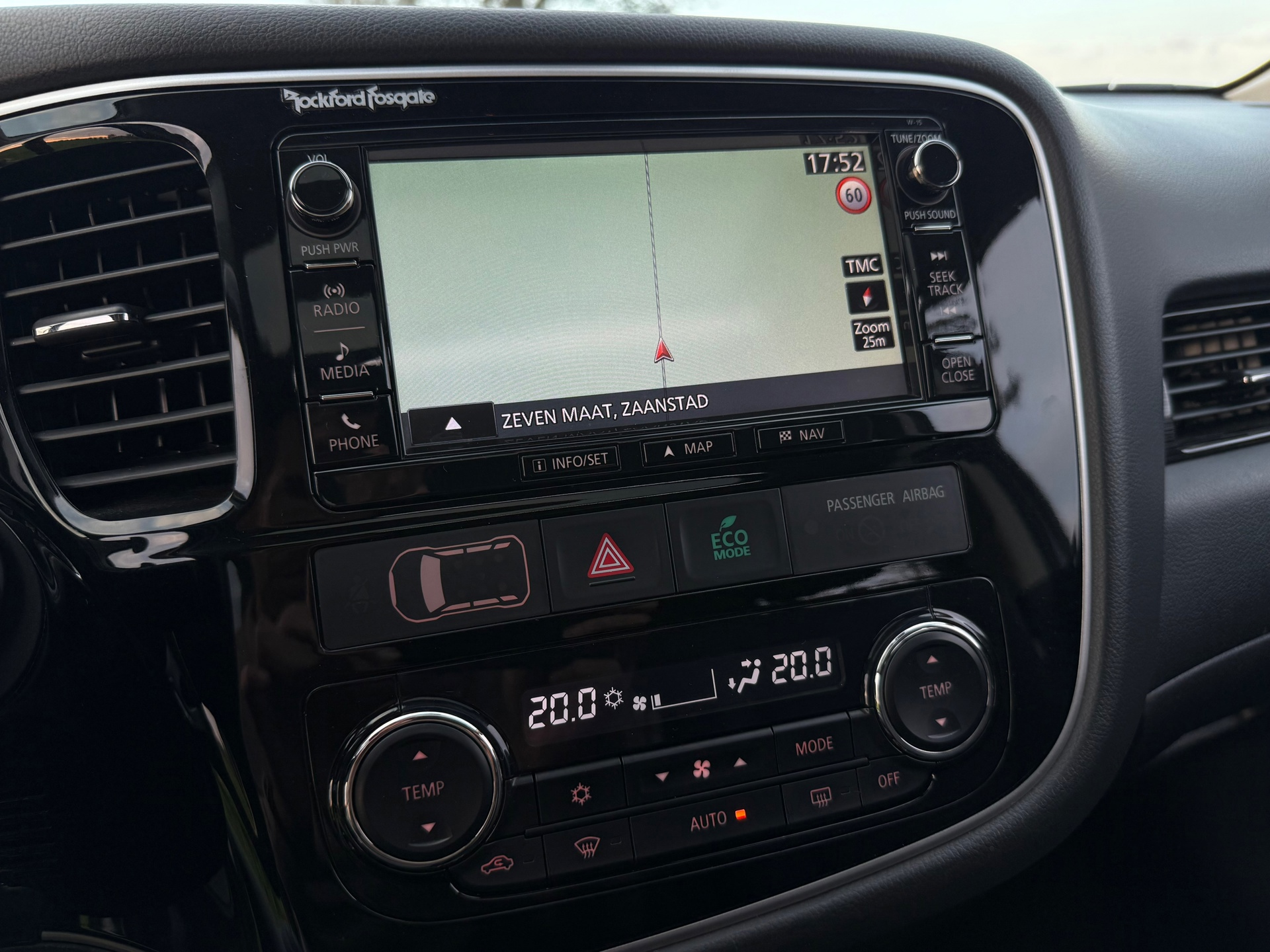 Mitsubishi Outlander 2.0 Instyle 4WD (2016), foto 5