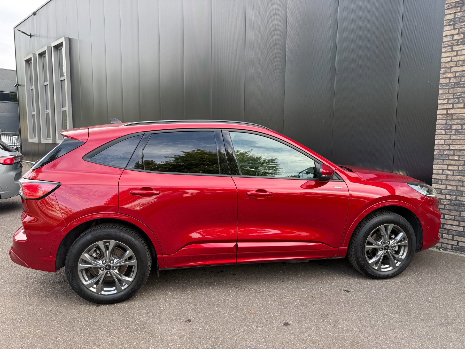 Ford Kuga 2.5 PHEV ST-Line X (2024), foto 7