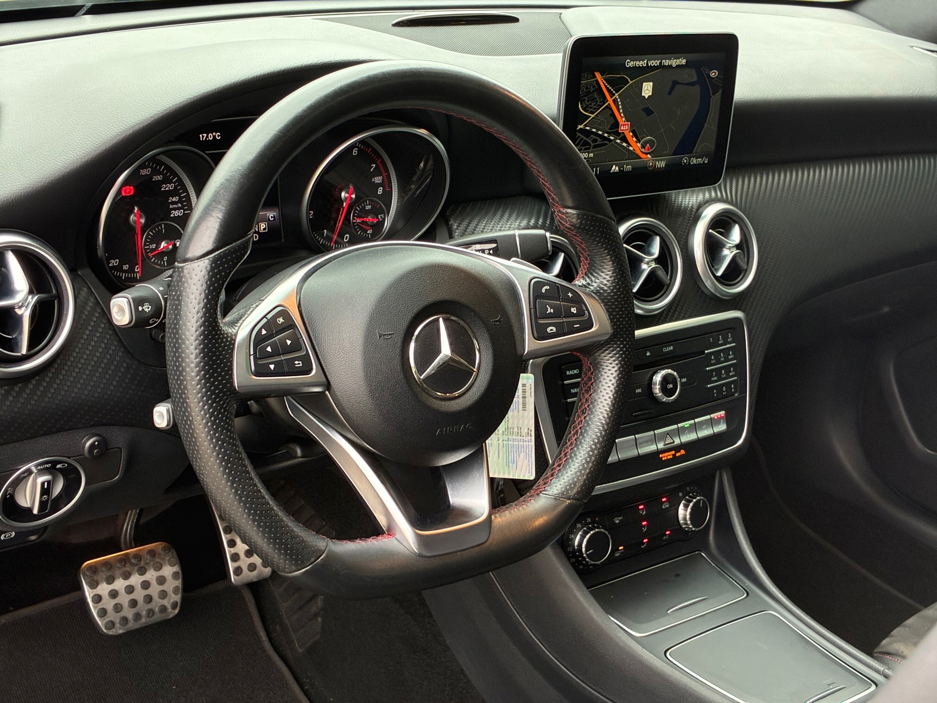 Mercedes-Benz A-klasse 180 AMG Night Edition (2016), foto 13