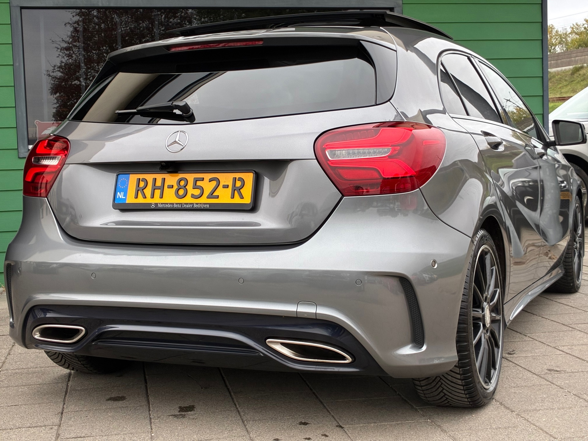 Mercedes-Benz A-klasse 180 AMG Night Edition (2016), foto 10