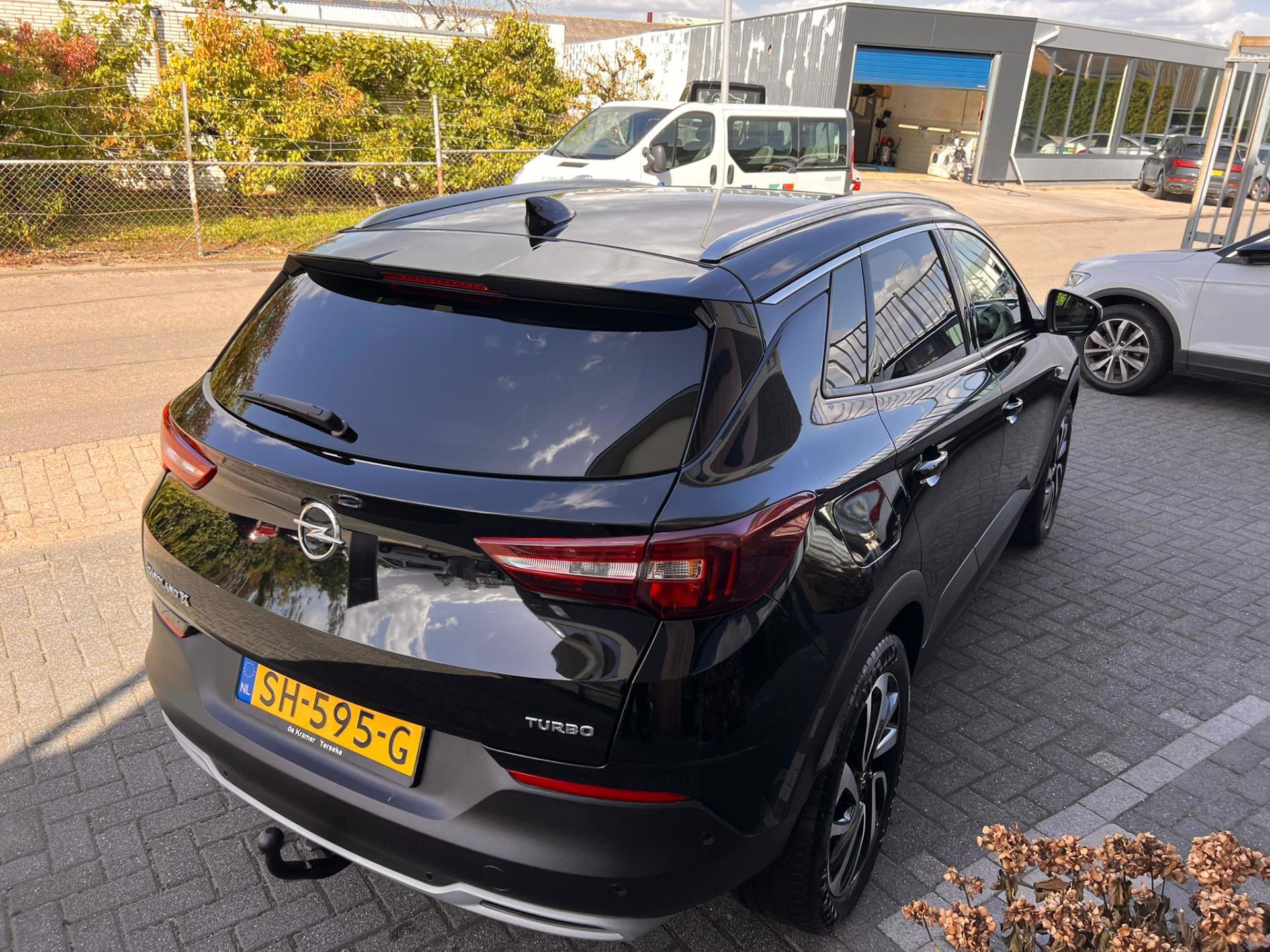 Opel Grandland X 1.2 Turbo Innovation (2018), foto 10