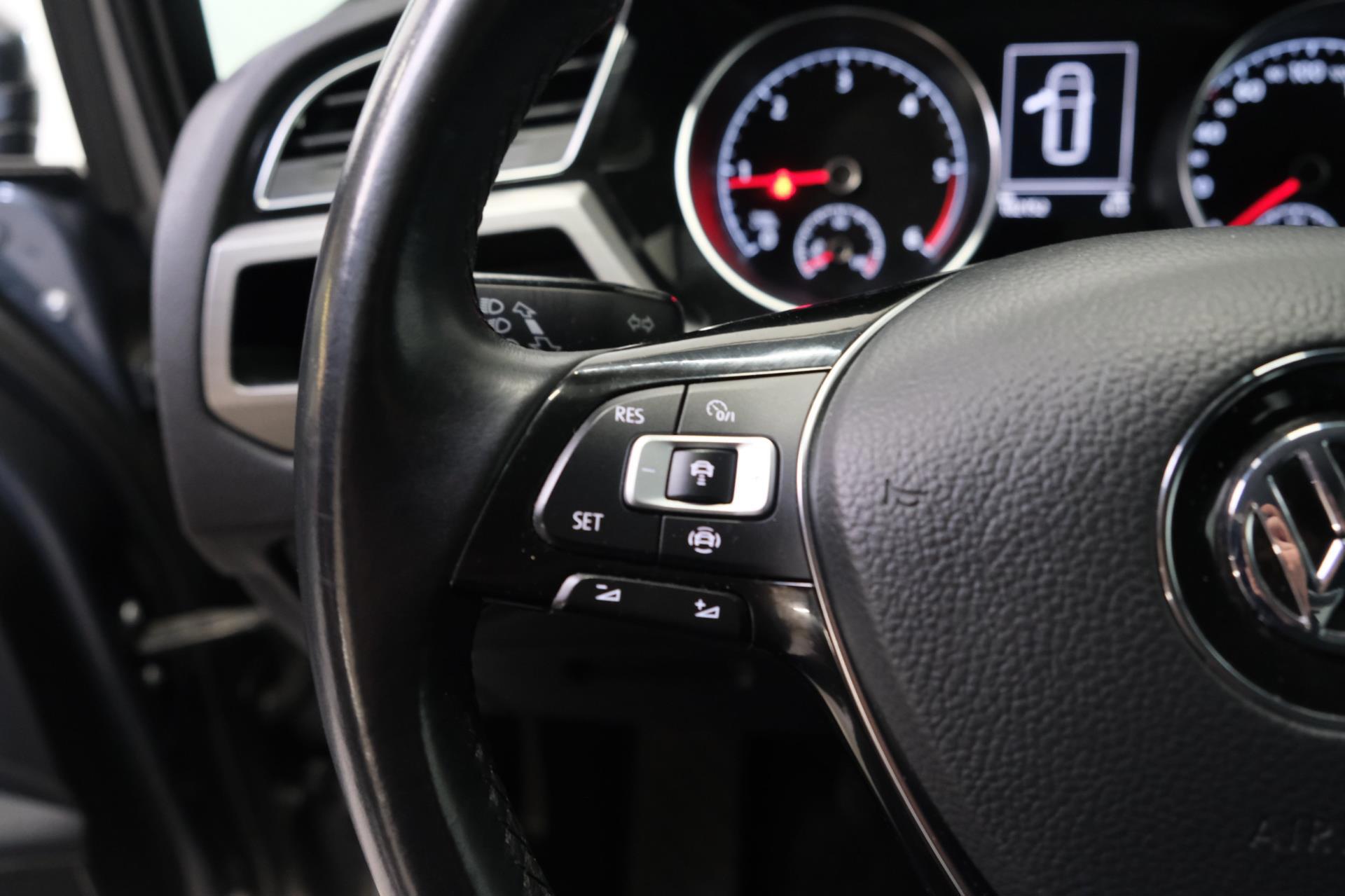 Volkswagen Touran 1.6 TDI - Grijskenteken, Airco, Cruise, Navi, PDC, Camera, Trekhaak. (2018), foto 21