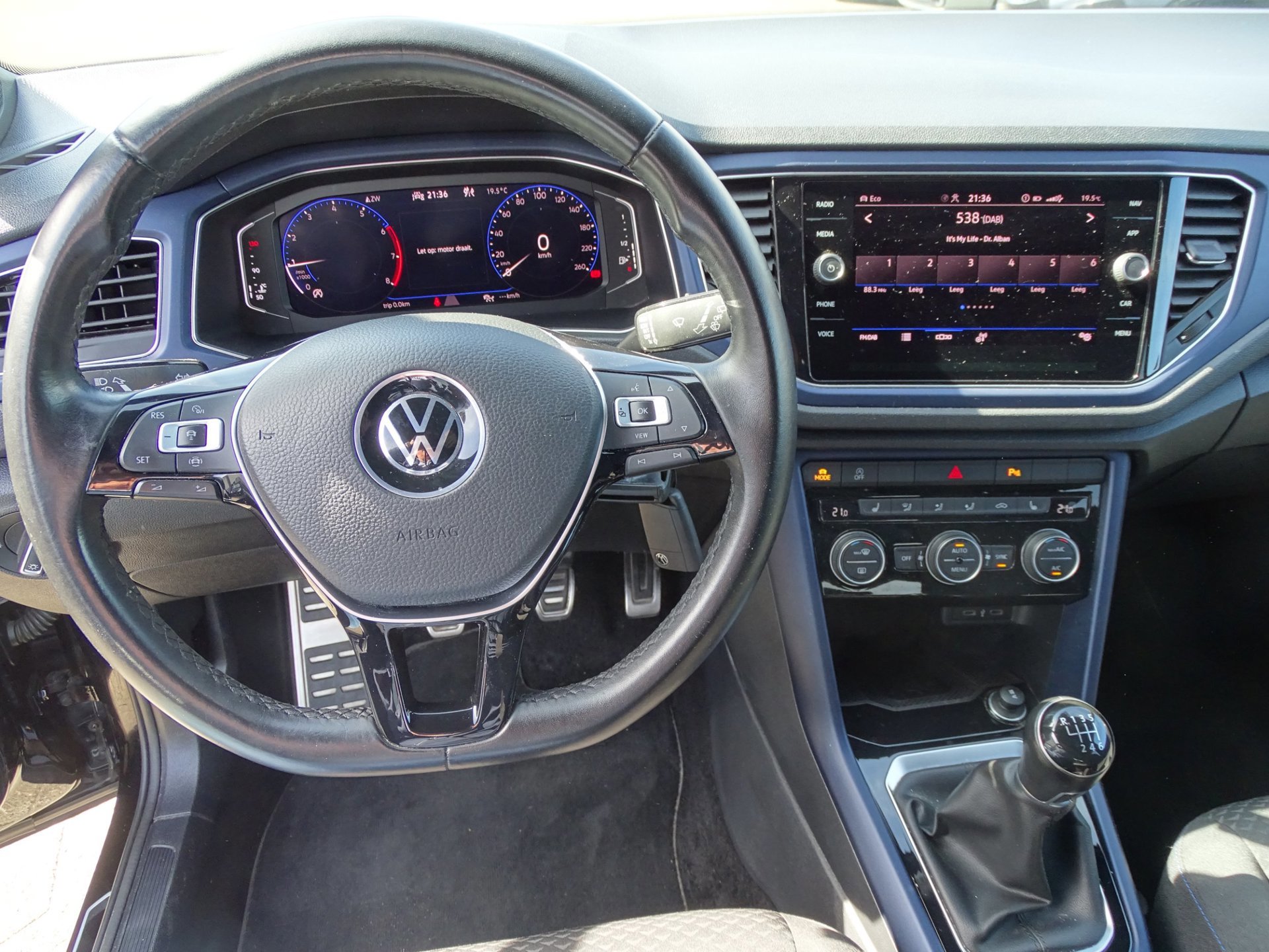 Volkswagen T-Roc 1.0 TSI Style Business (2021), foto 11