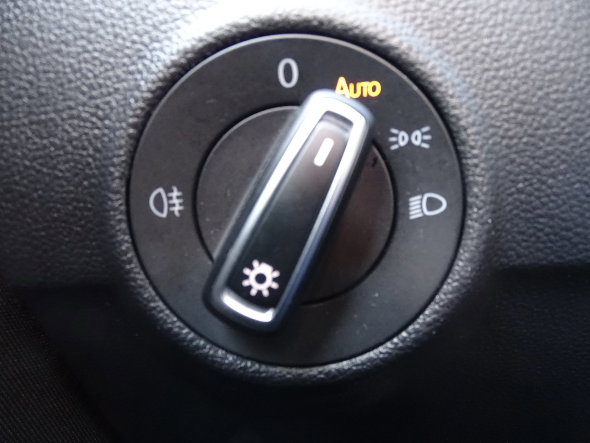 Volkswagen T-Roc 1.0 TSI Style Business (2021), foto 14