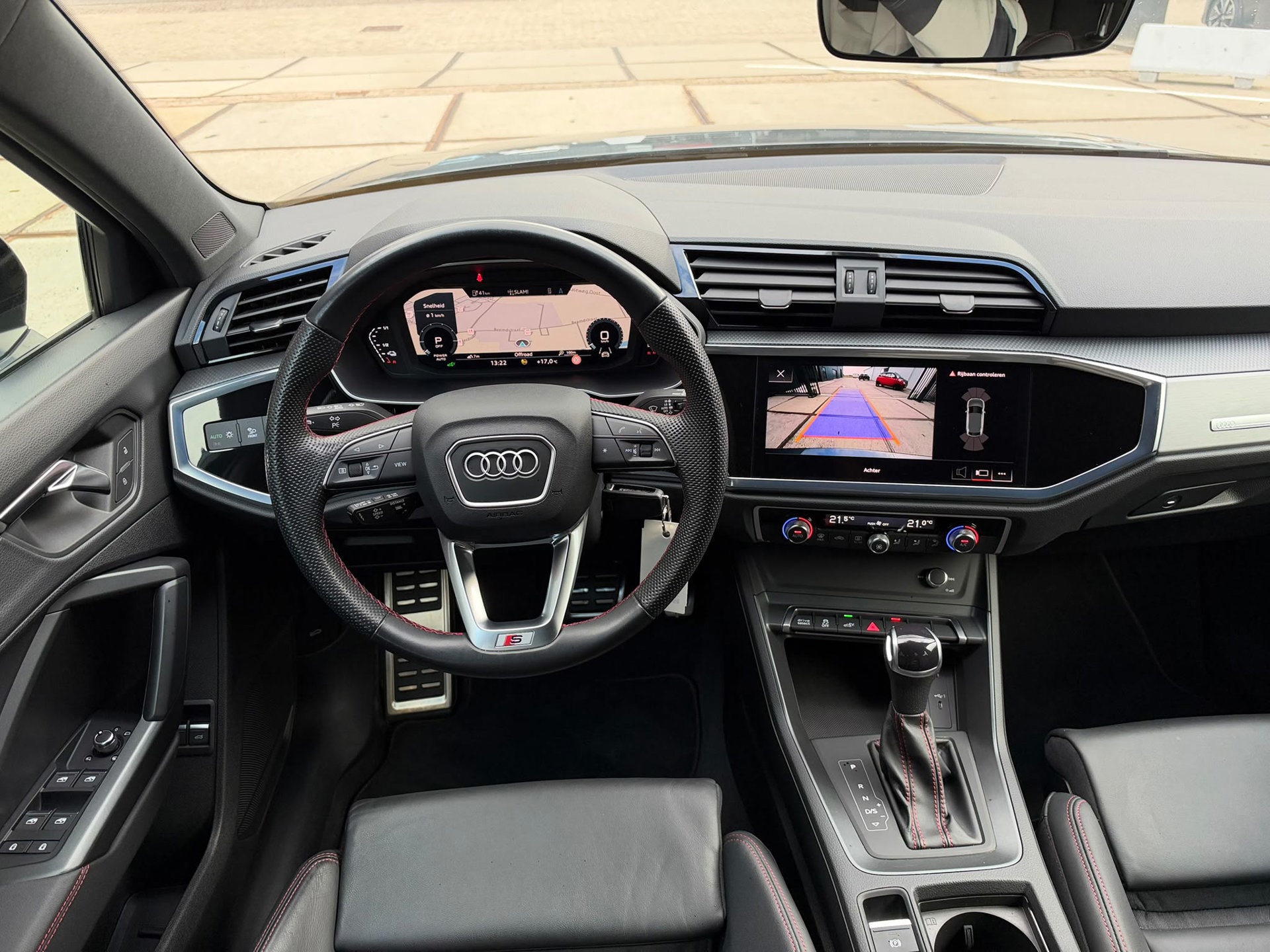 Audi Q3 Sportback 45 TFSIe 3x S-LINE (2023), foto 13