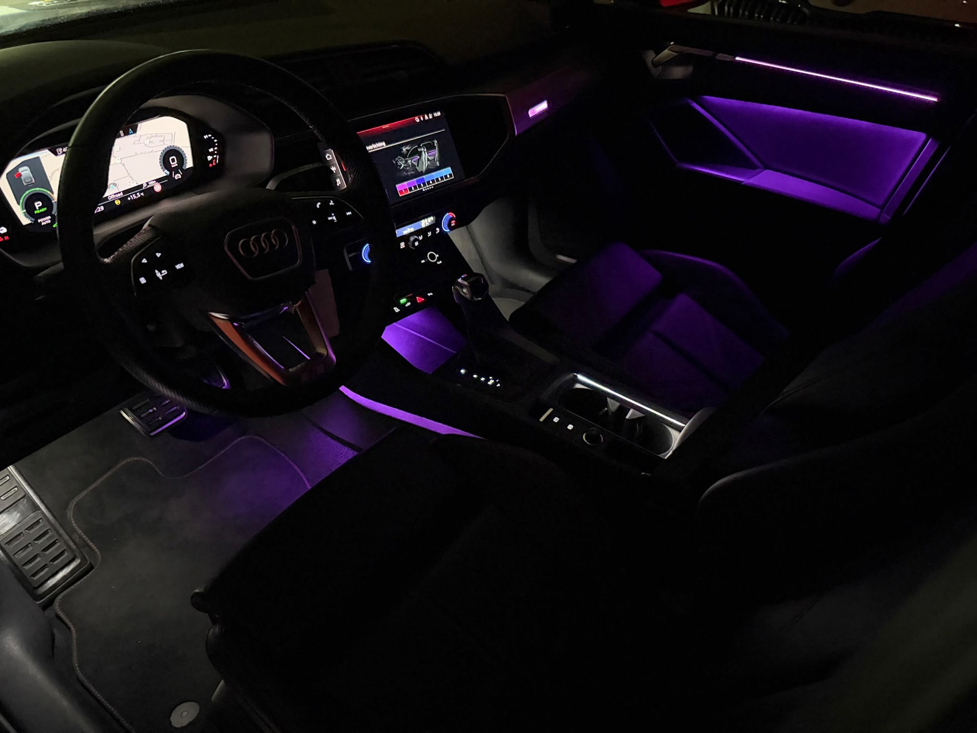 Audi Q3 Sportback 45 TFSIe 3x S-LINE (2023), foto 19