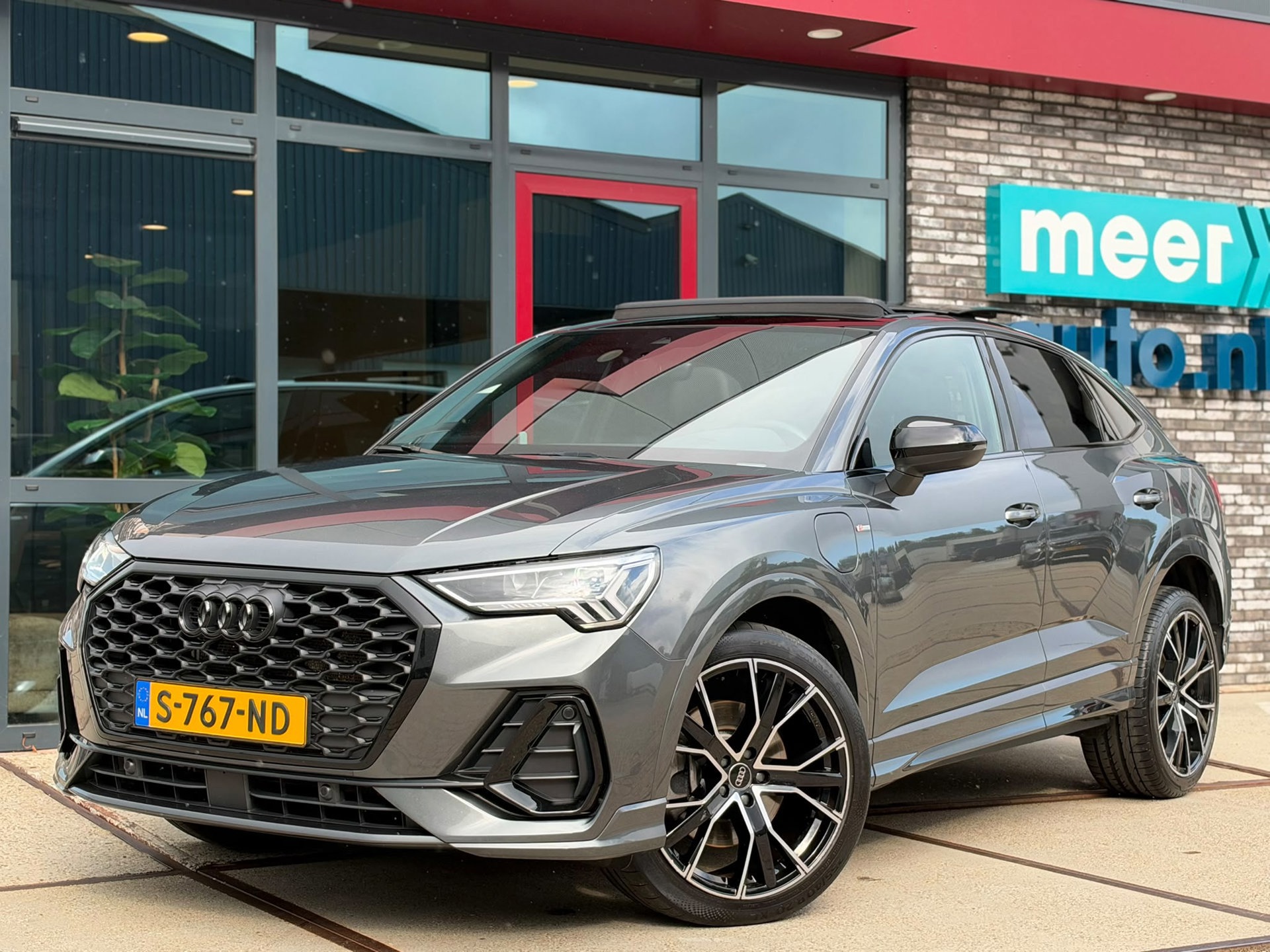 Audi Q3 Sportback 45 TFSIe 3x S-LINE (2023), foto 7