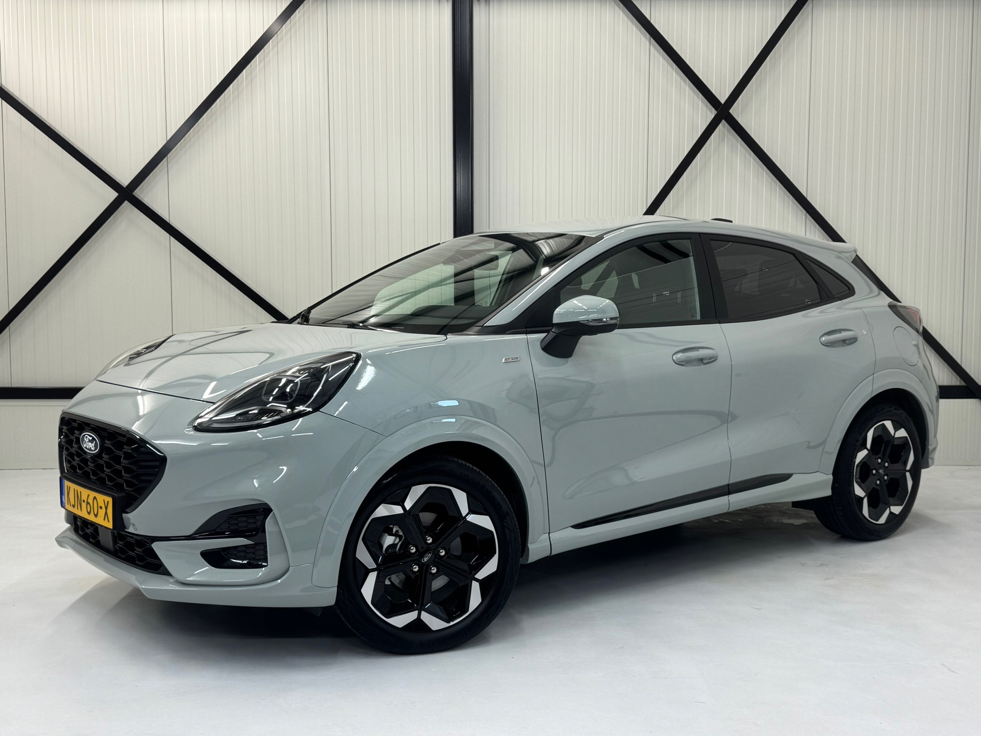 Ford Puma 1.0 EcoBoost Hybrid ST-Line X (2026), foto 1