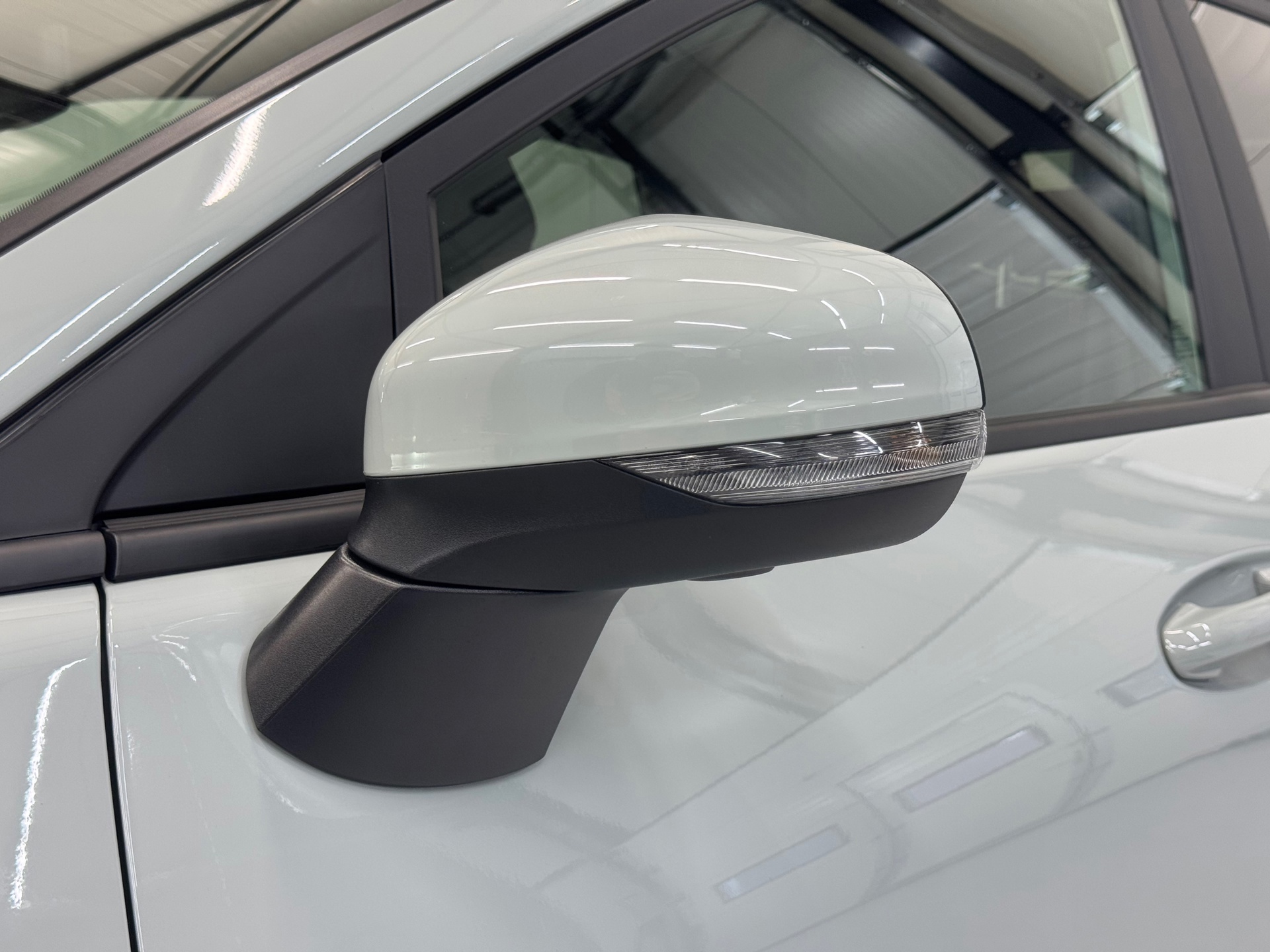 Ford Puma 1.0 EcoBoost Hybrid ST-Line X (2026), foto 34
