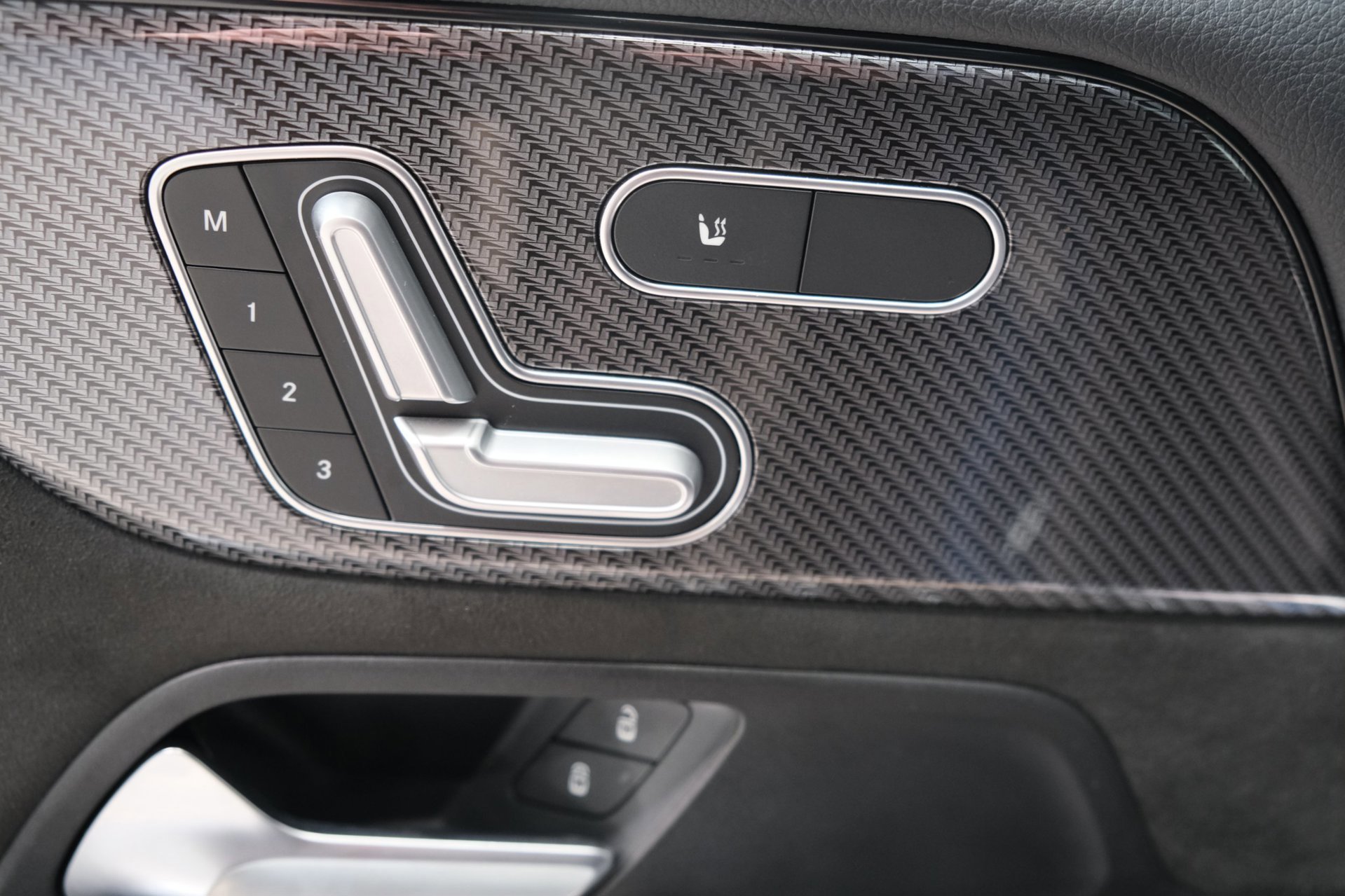 Mercedes-Benz GLE 220 D 4MATIC AMG > Grijs kenteken < (2021), foto 17