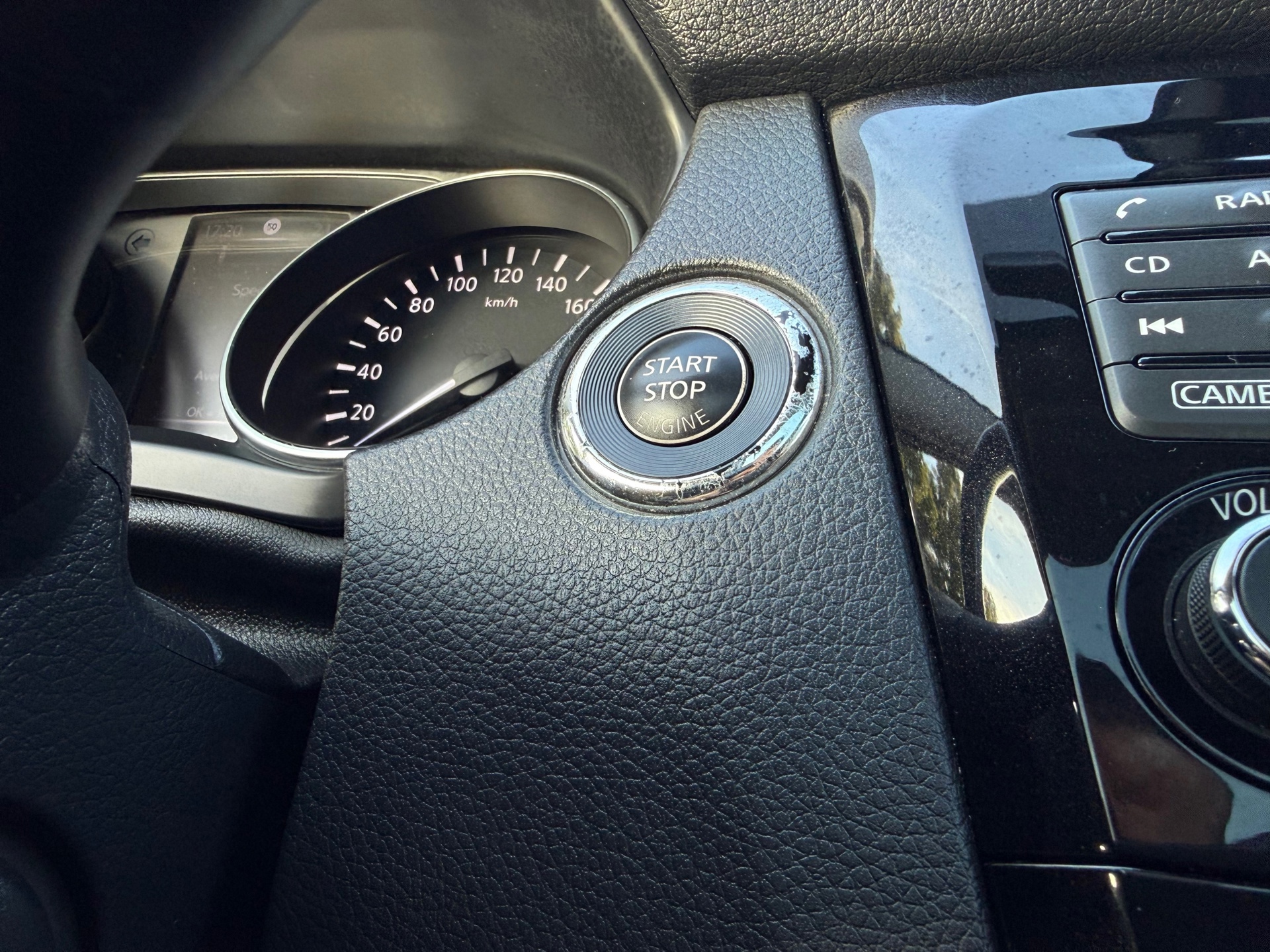 Nissan Qashqai 1.2 N-Connecta (2018), foto 14