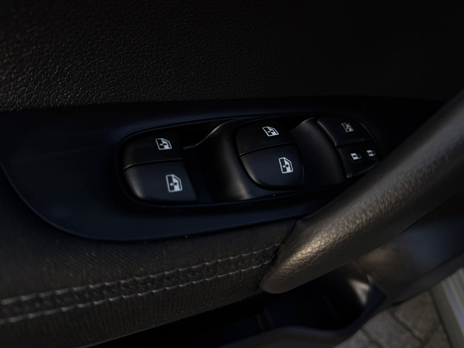 Nissan Qashqai 1.2 N-Connecta (2018), foto 17