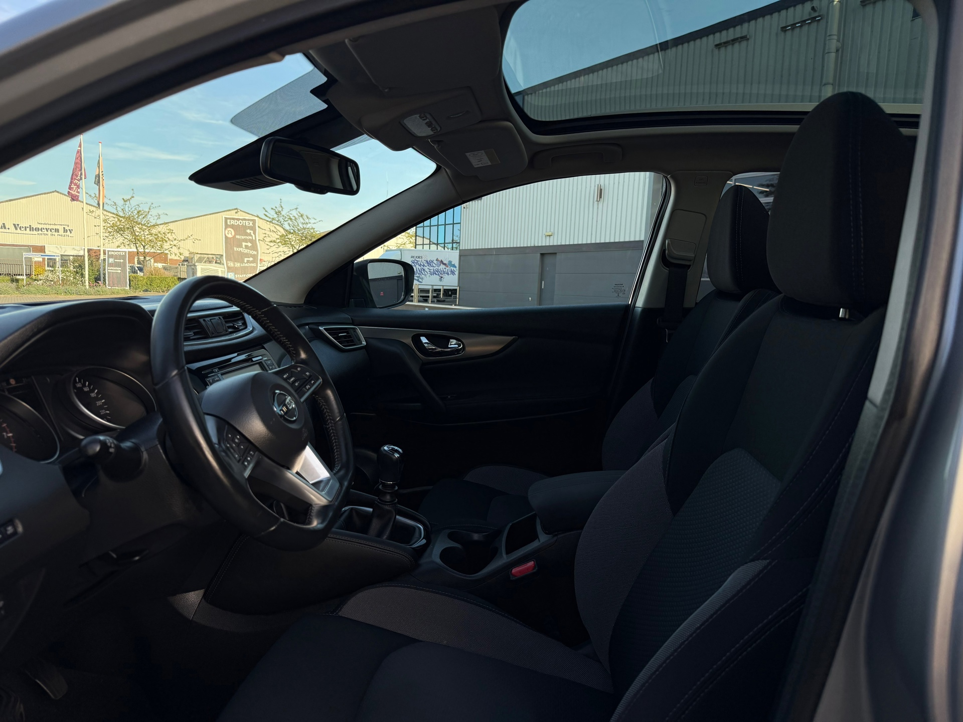Nissan Qashqai 1.2 N-Connecta (2018), foto 10