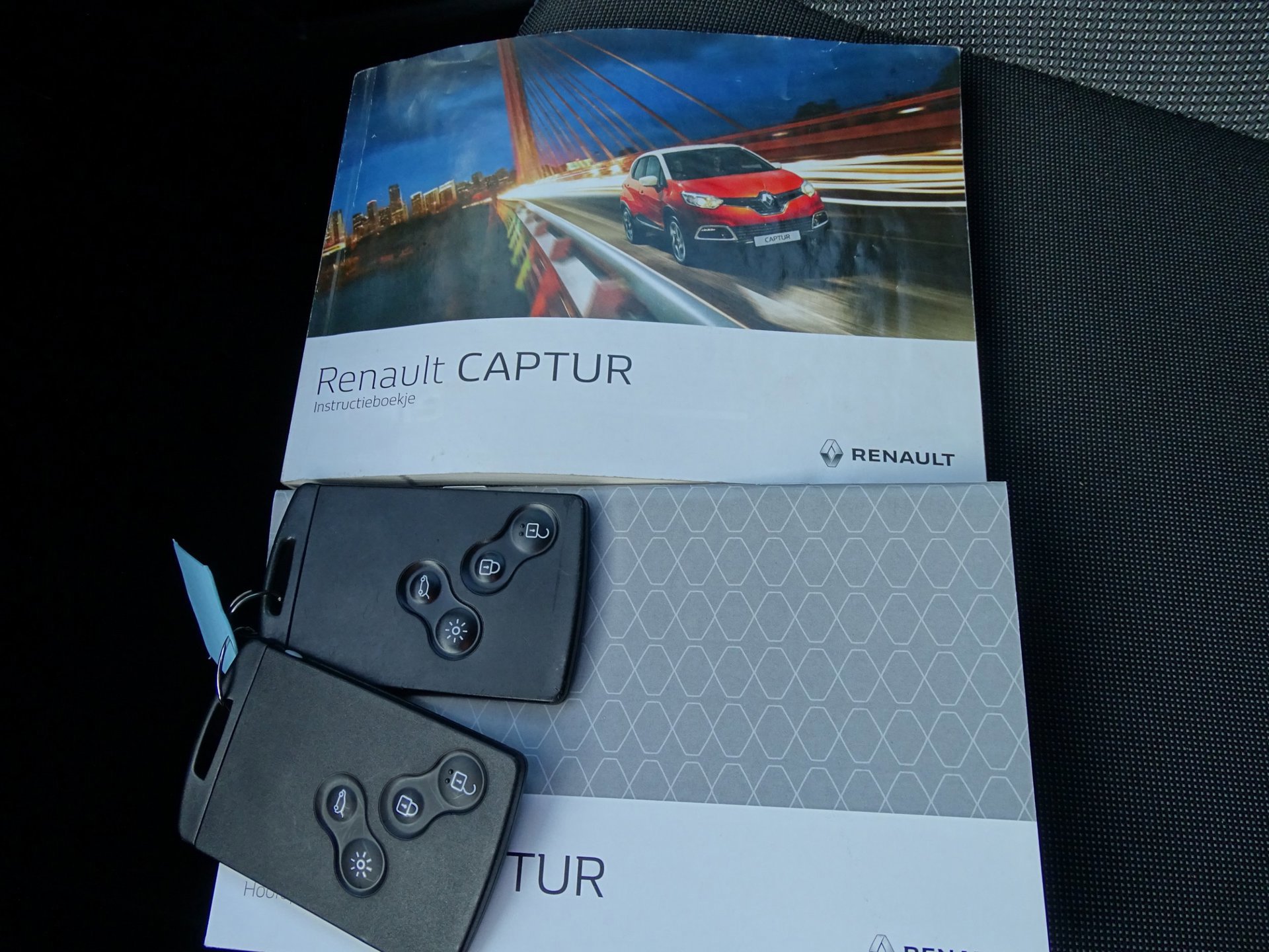 Renault Captur 1.2 TCe Dynamique (2016), foto 20