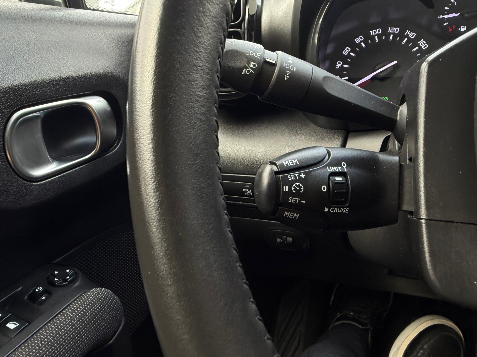 Citroen C3 Aircross 1.2 PureTech Business (2021), foto 21