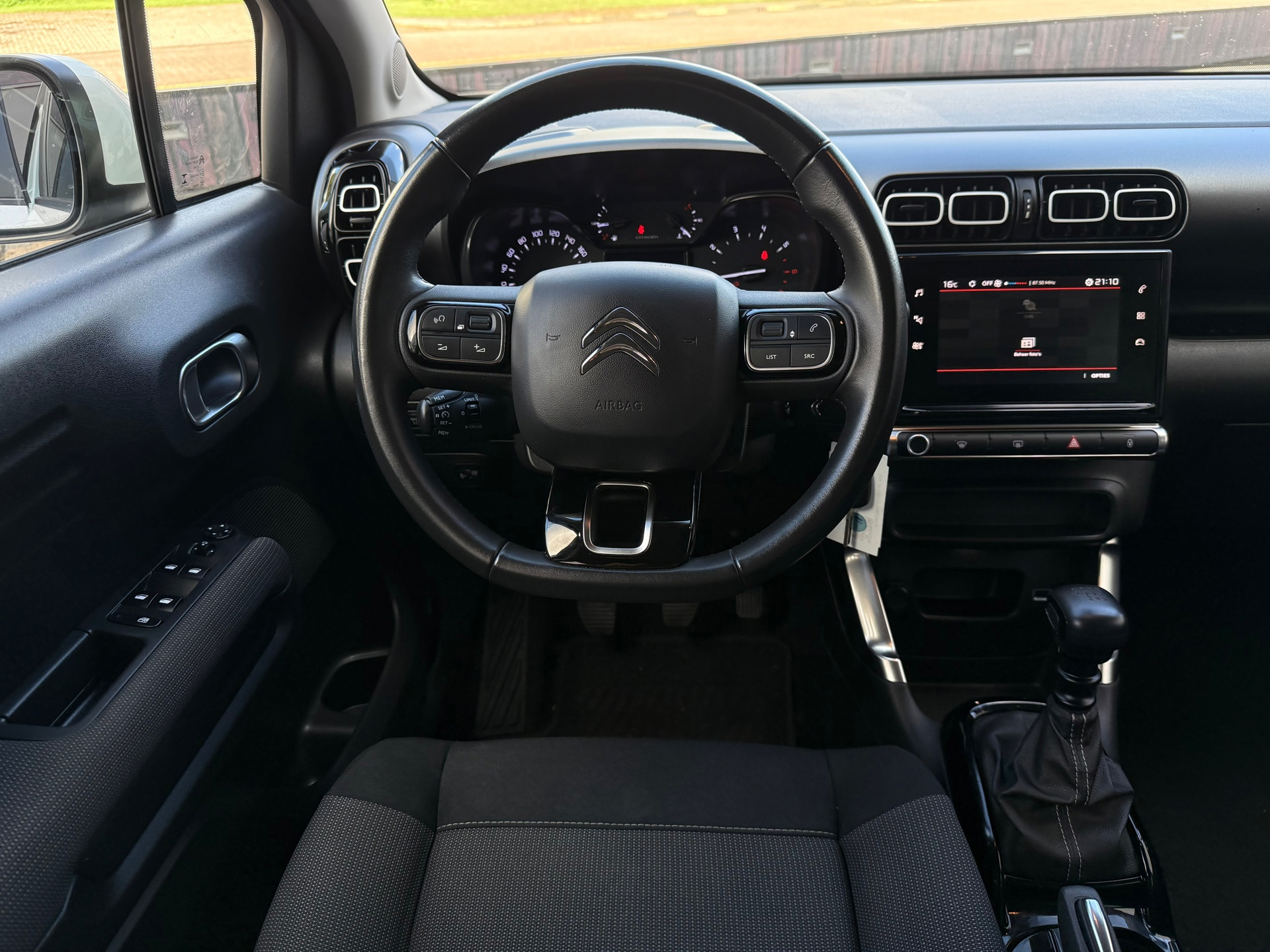 Citroen C3 Aircross 1.2 PureTech Business (2021), foto 29