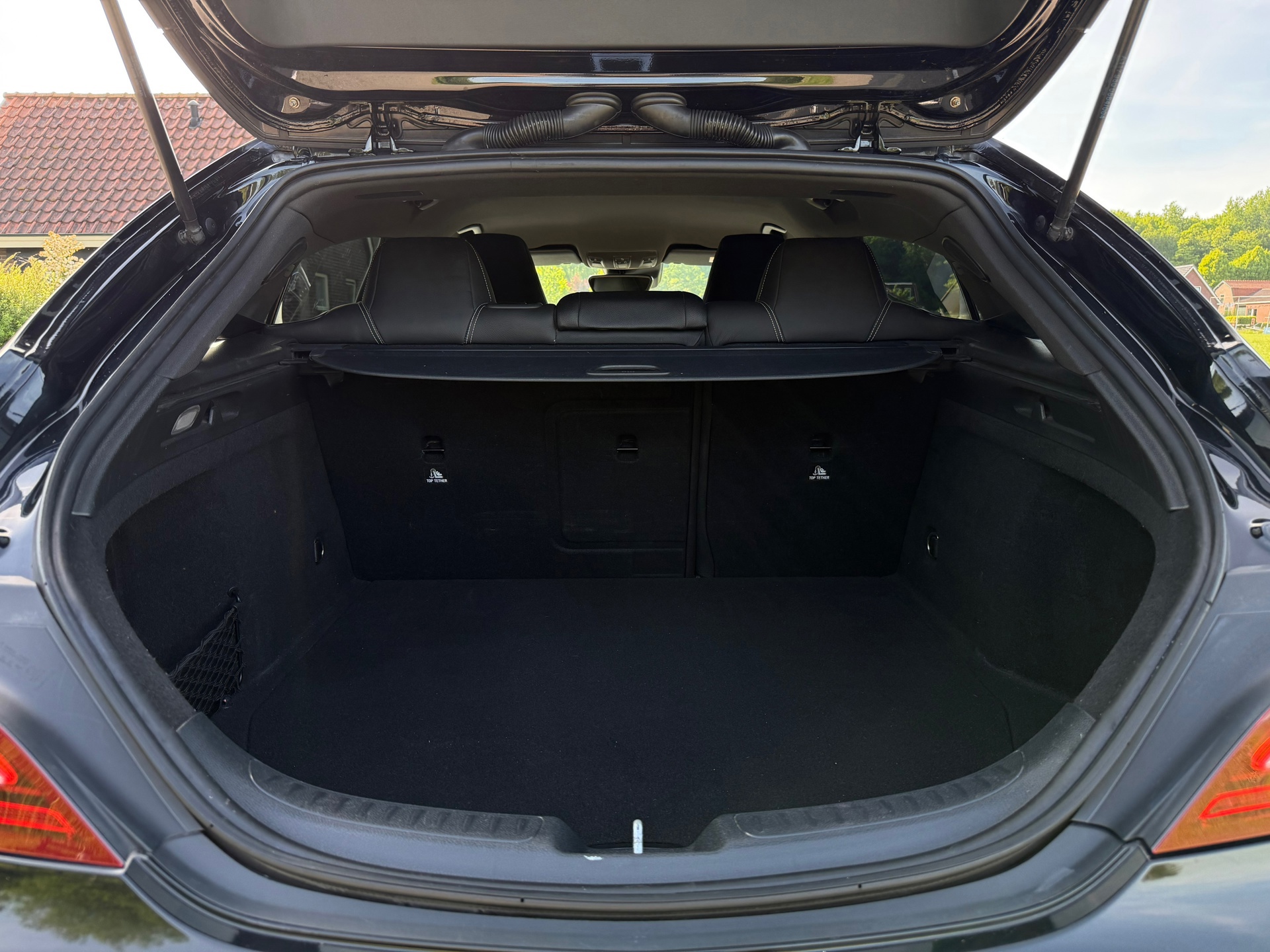 Mercedes-Benz CLA-klasse Shooting Brake 180d Business Solution AMG (2018), foto 25