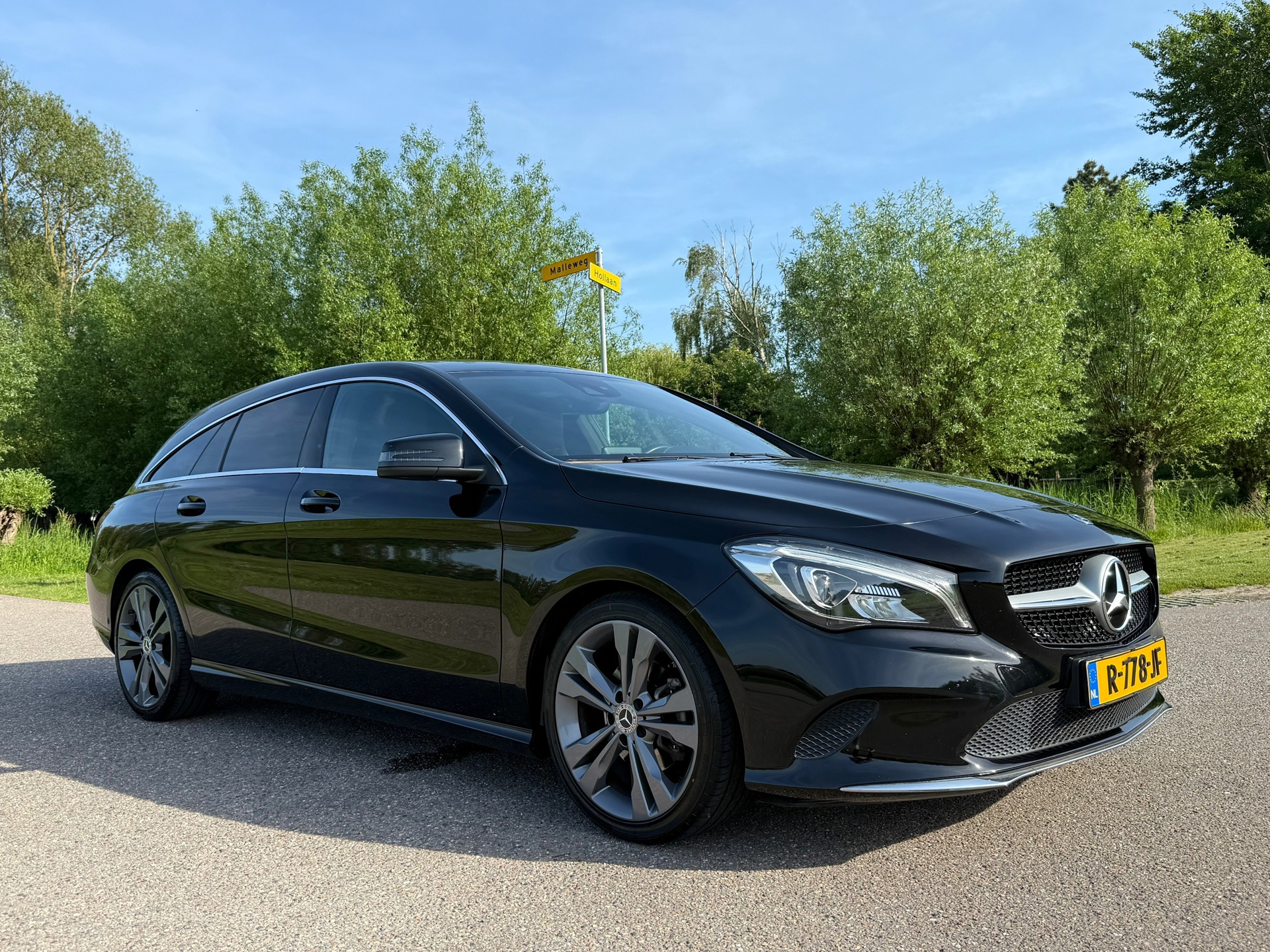 Mercedes-Benz CLA-klasse Shooting Brake 180d Business Solution AMG (2018), foto 32