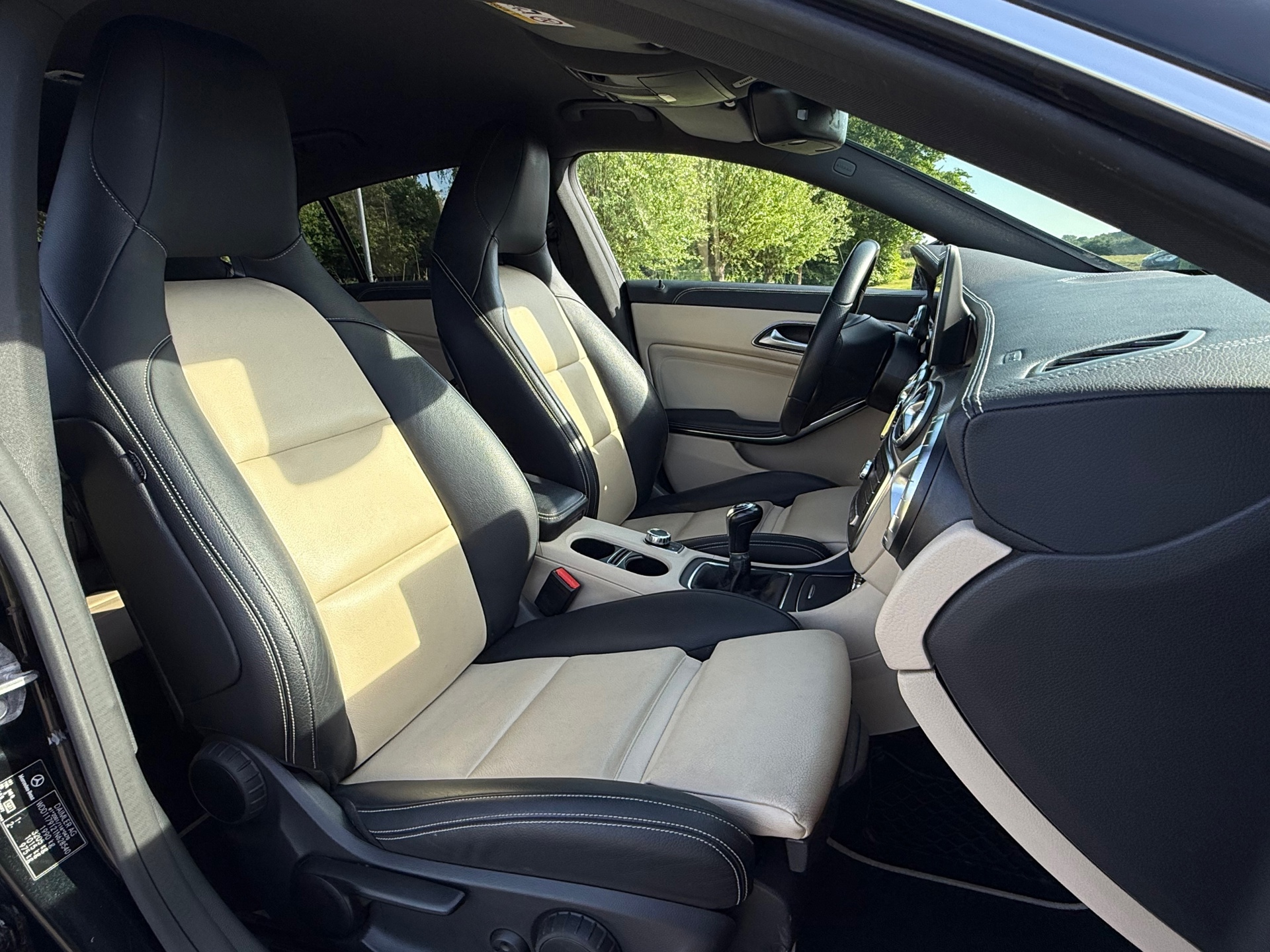 Mercedes-Benz CLA-klasse Shooting Brake 180d Business Solution AMG (2018), foto 10