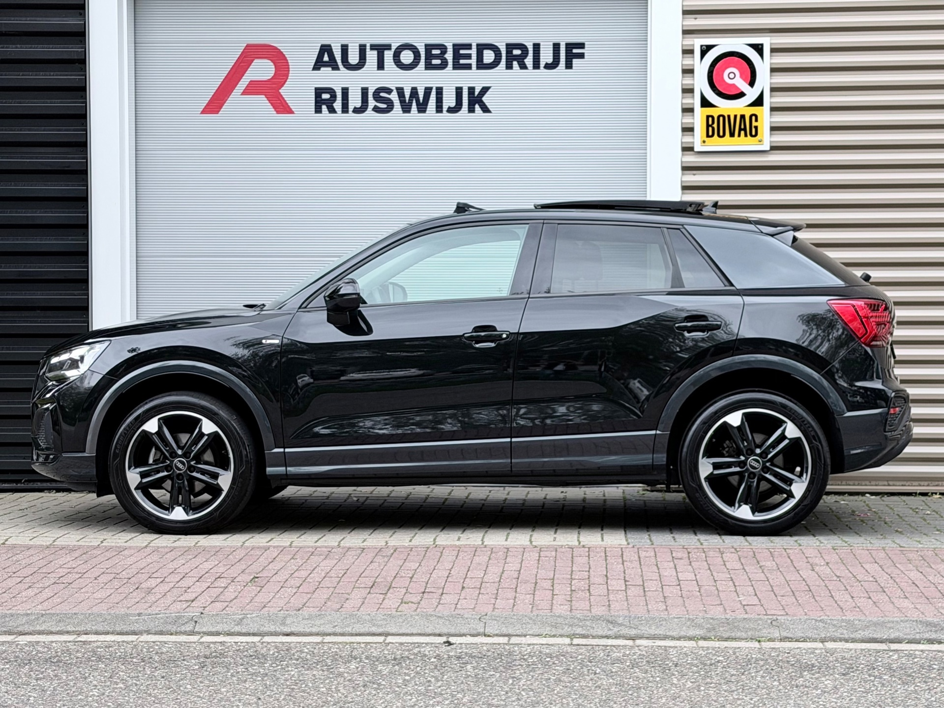 Audi Q2 35 TFSI S Edition (2023), foto 2