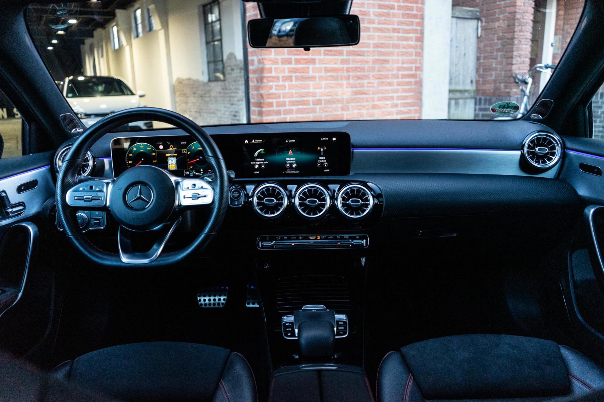Mercedes-Benz A-klasse 250 4MATIC AMG (2019), foto 2