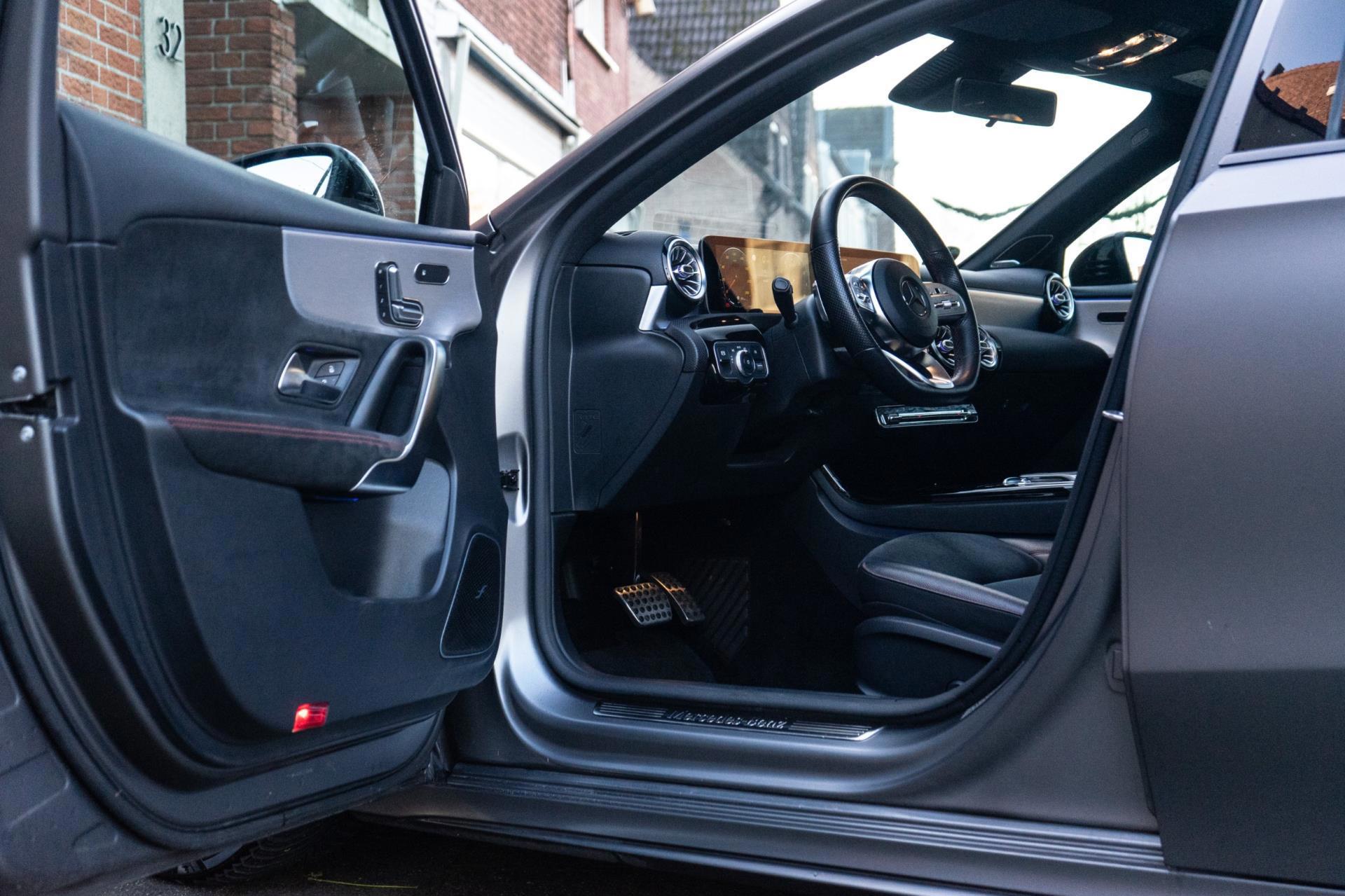Mercedes-Benz A-klasse 250 4MATIC AMG (2019), foto 9