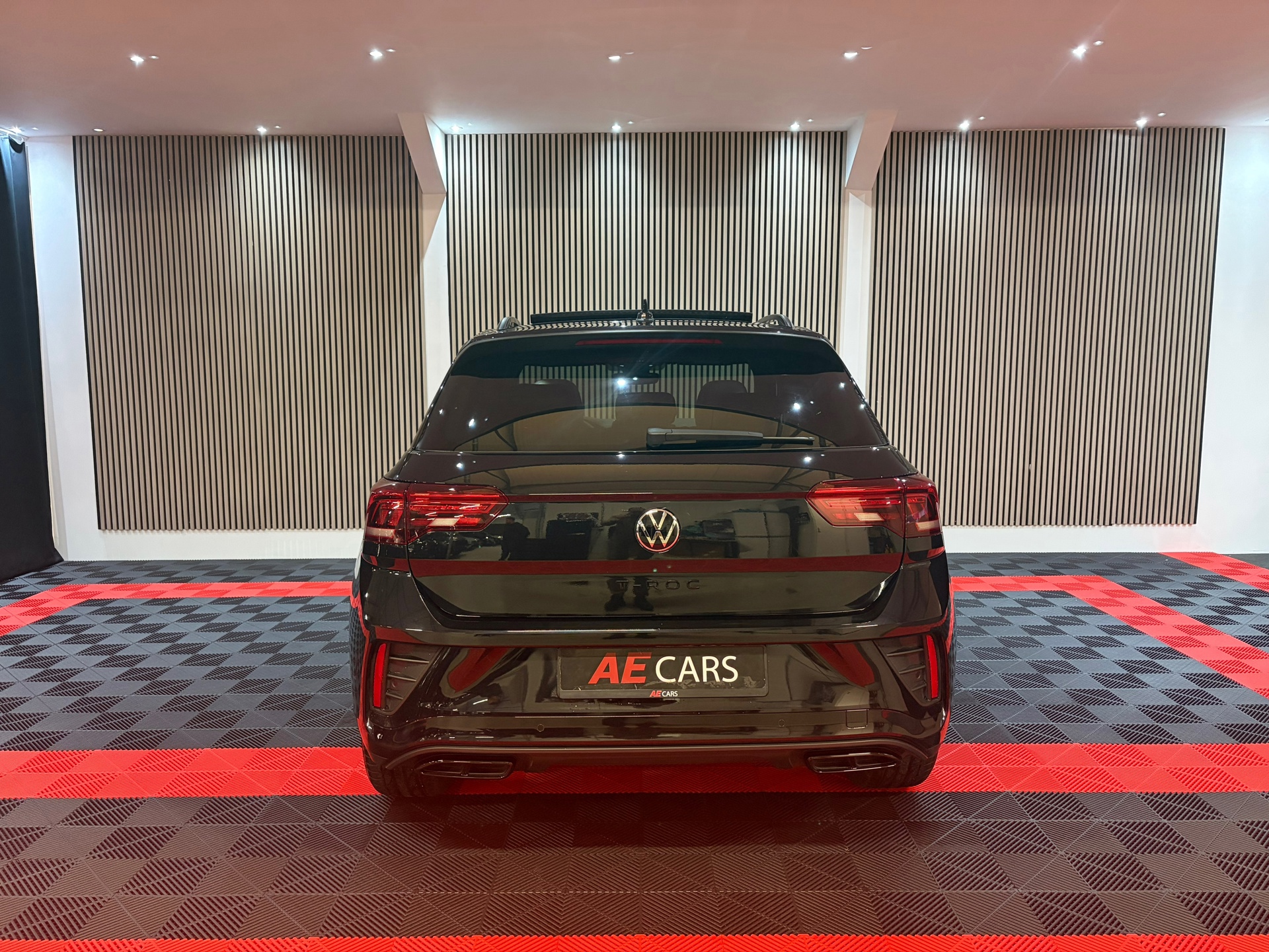 Volkswagen T-Roc 1.5 TSI R-Line Black Pack Edition 2025 (2025), foto 14