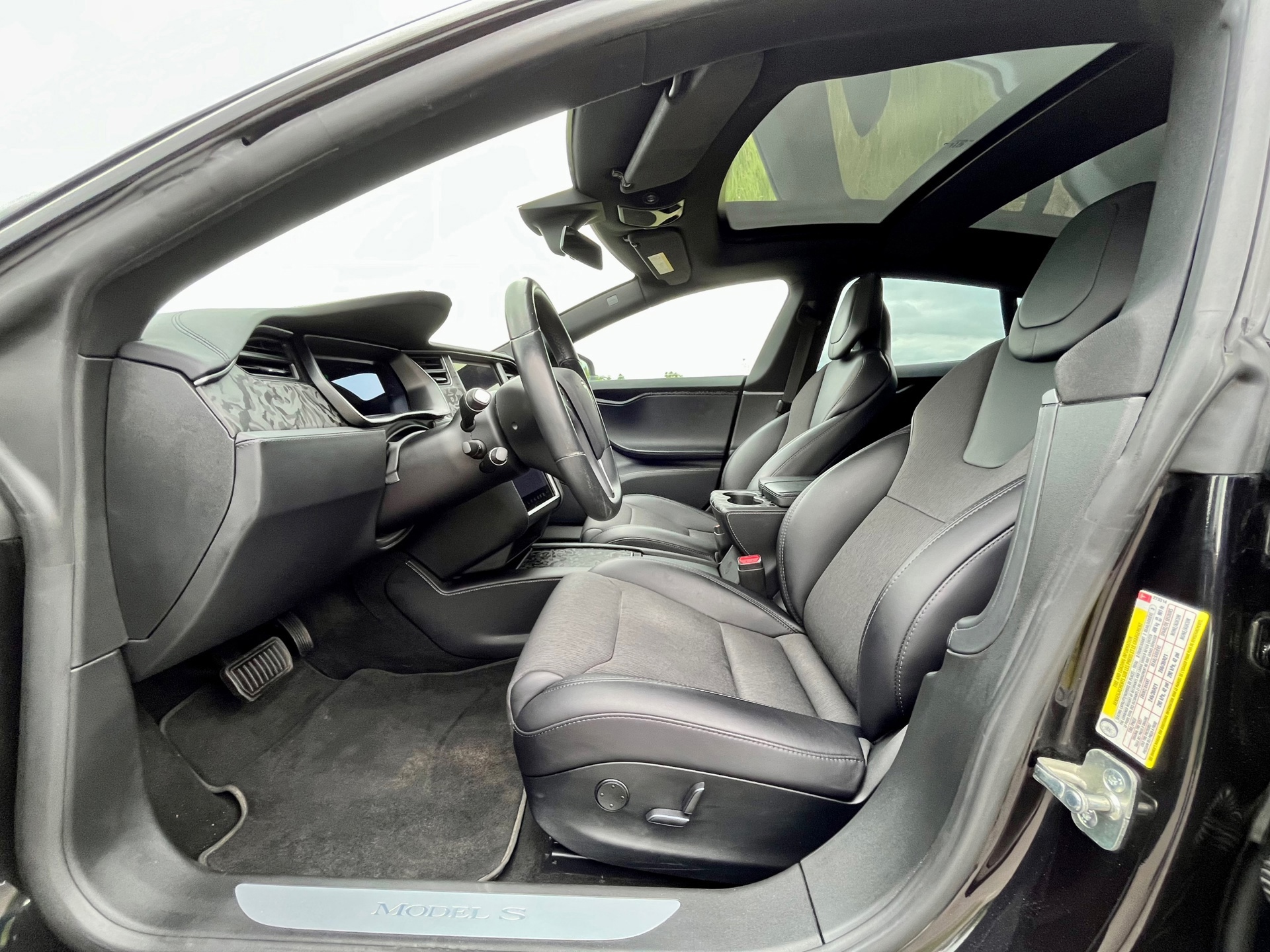 Tesla Model S 100D (2018), foto 14