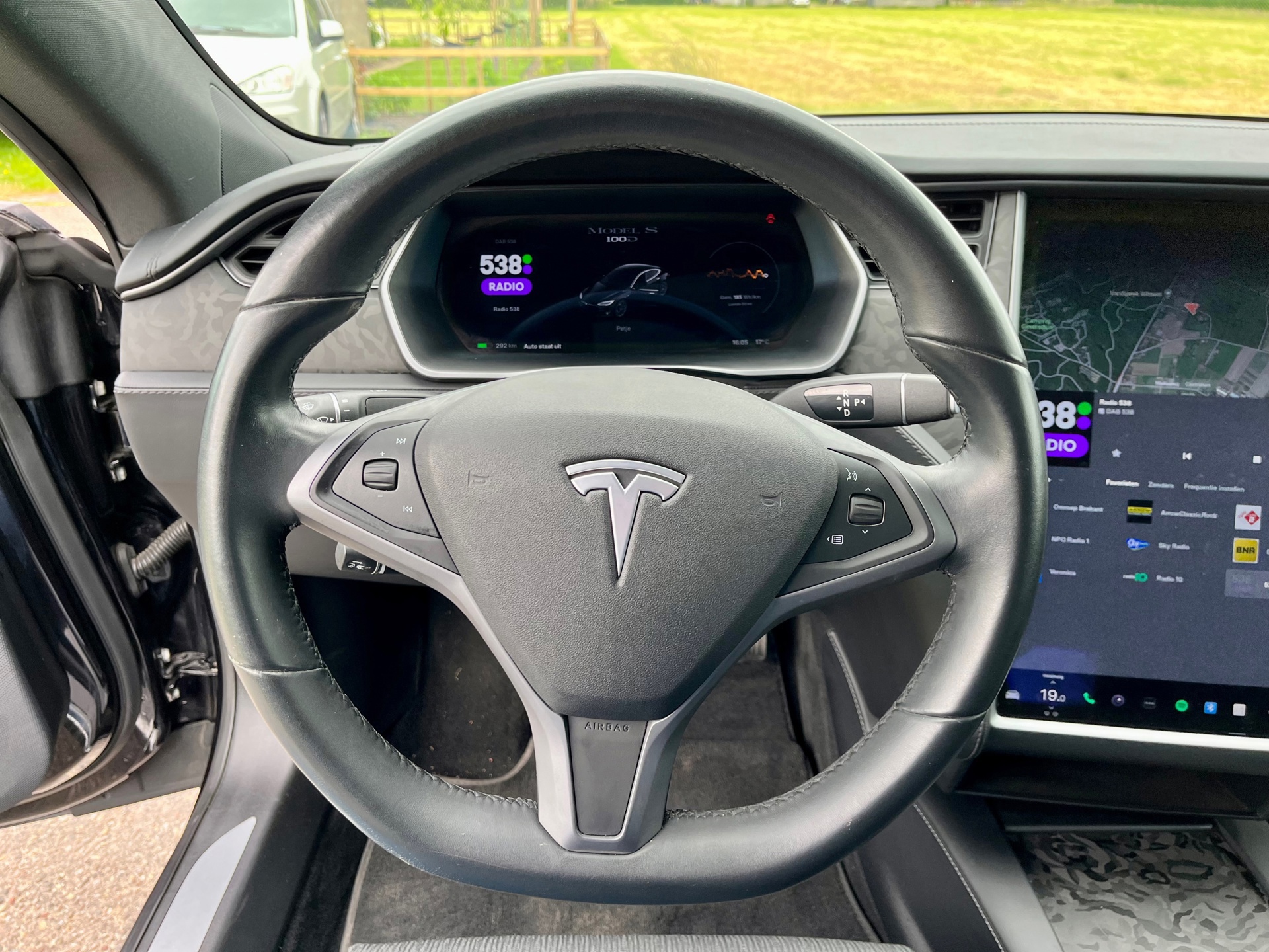 Tesla Model S 100D (2018), foto 18
